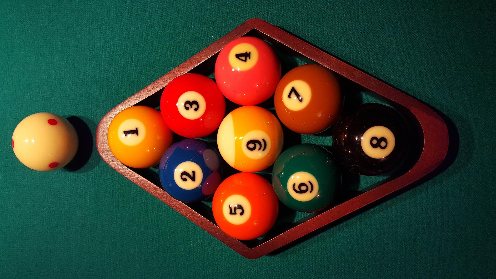 Super Aramith Tv Pro-Cup Pool Ball Set customer photo 2