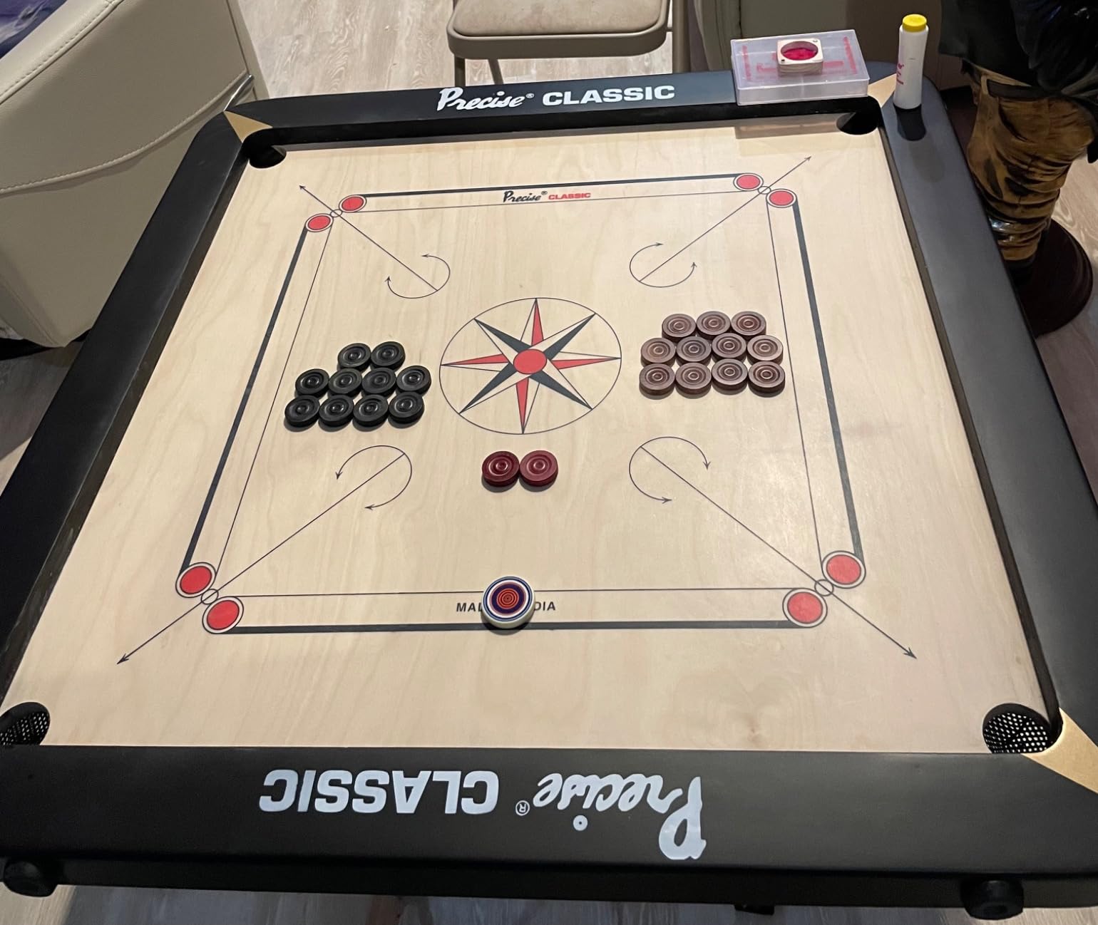 T TABAKH Precise Classic 24mm Carrom Board with Coins, Striker, and Powder, Black, 1-4 Players, Ages 13 and Up customer photo 1