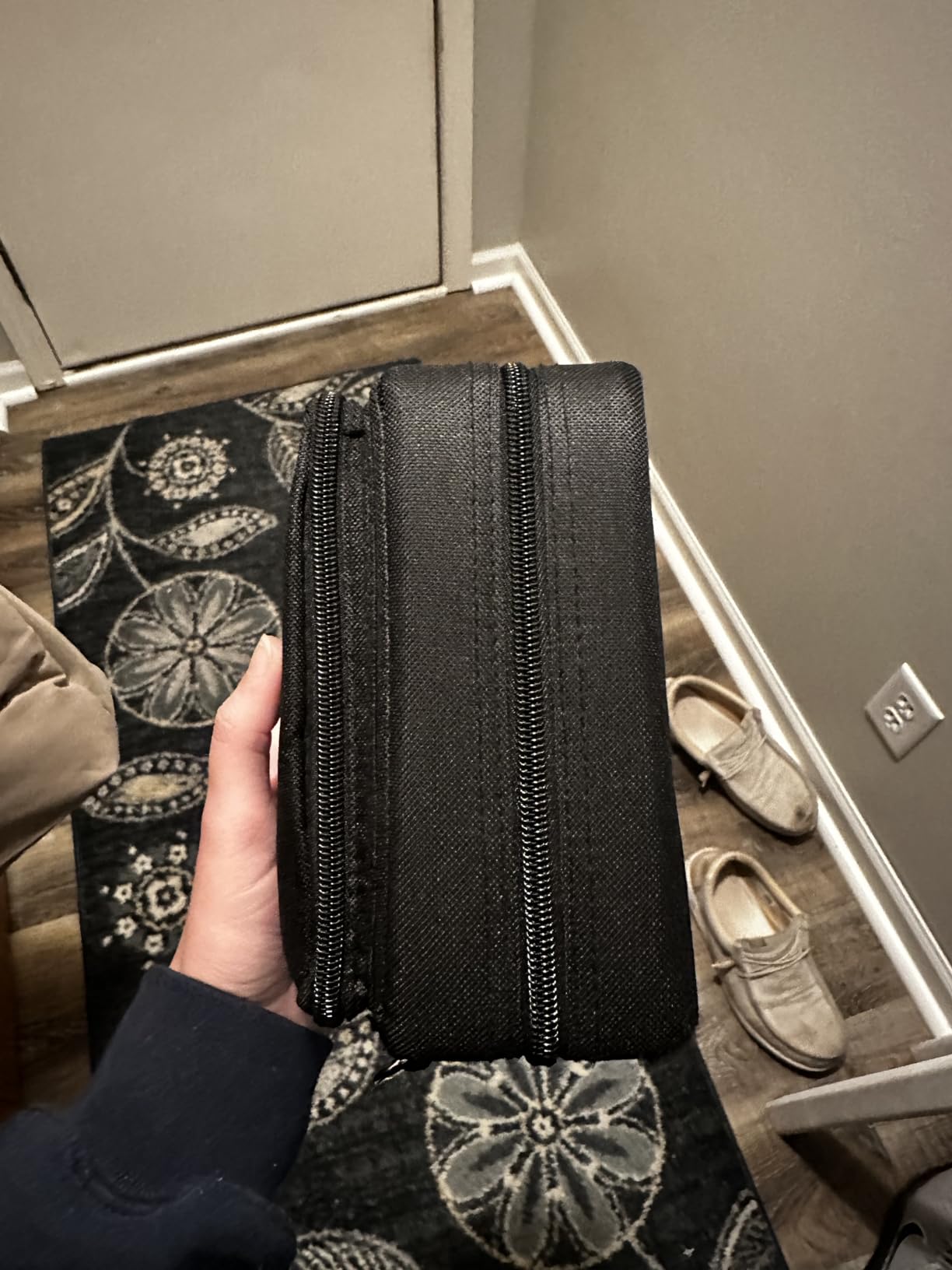 Casemaster Plazma Pro, 6 Dart Case for Soft and Steel Tip Darts, Features Large Front Mobile Device Pocket, Built-In Storage Tubes and Pockets for Flights, Tips, Shafts, and Personal Items customer photo 2