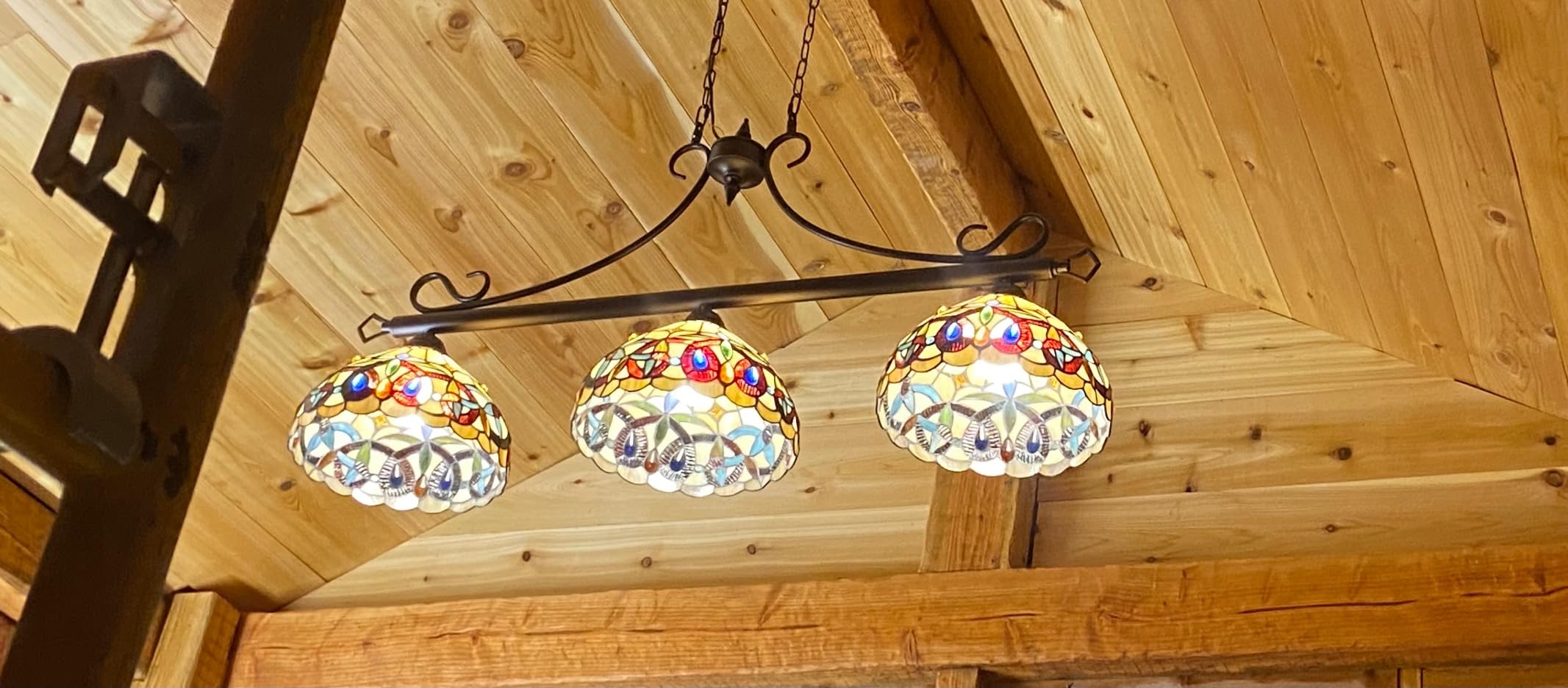Capulina Tiffany Lamp Stained Glass Pendant Light Chandelier 3-Light 12
