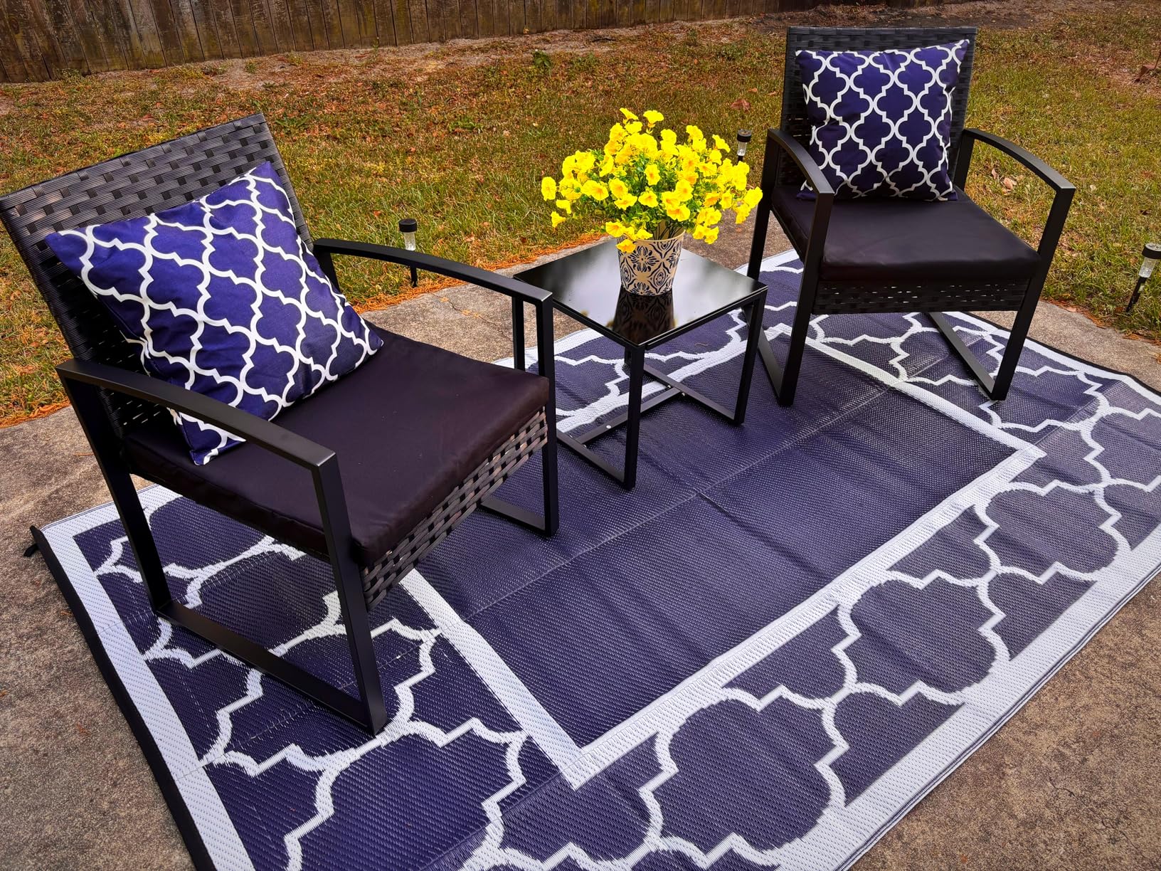 GENIMO 5' x 8' Outdoor Rug Waterproof for Patio Decor, Foldable Reversible Plastic Straw Area Rugs Mat for Camper, Outside Carpet for RV, Deck, Porch, Picnic, Beach, Balcony, Blue & White customer photo 2