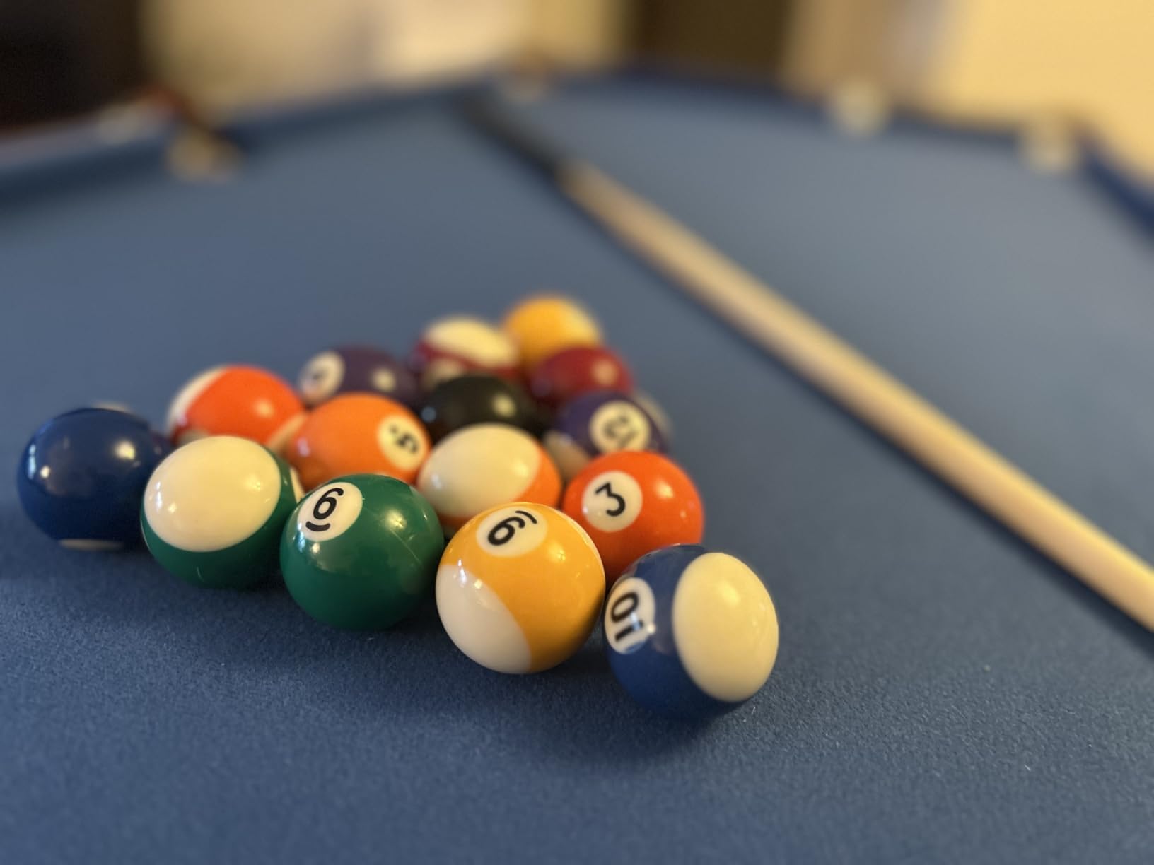 SereneLife 4.5ft Folding Pool Table, 55in Portable Foldable Billiards Game Table for Kids and Adults with Accessories, Indoor and Outdoor Games with Sticks, Cue, Balls and Triangle, Blue customer photo 1