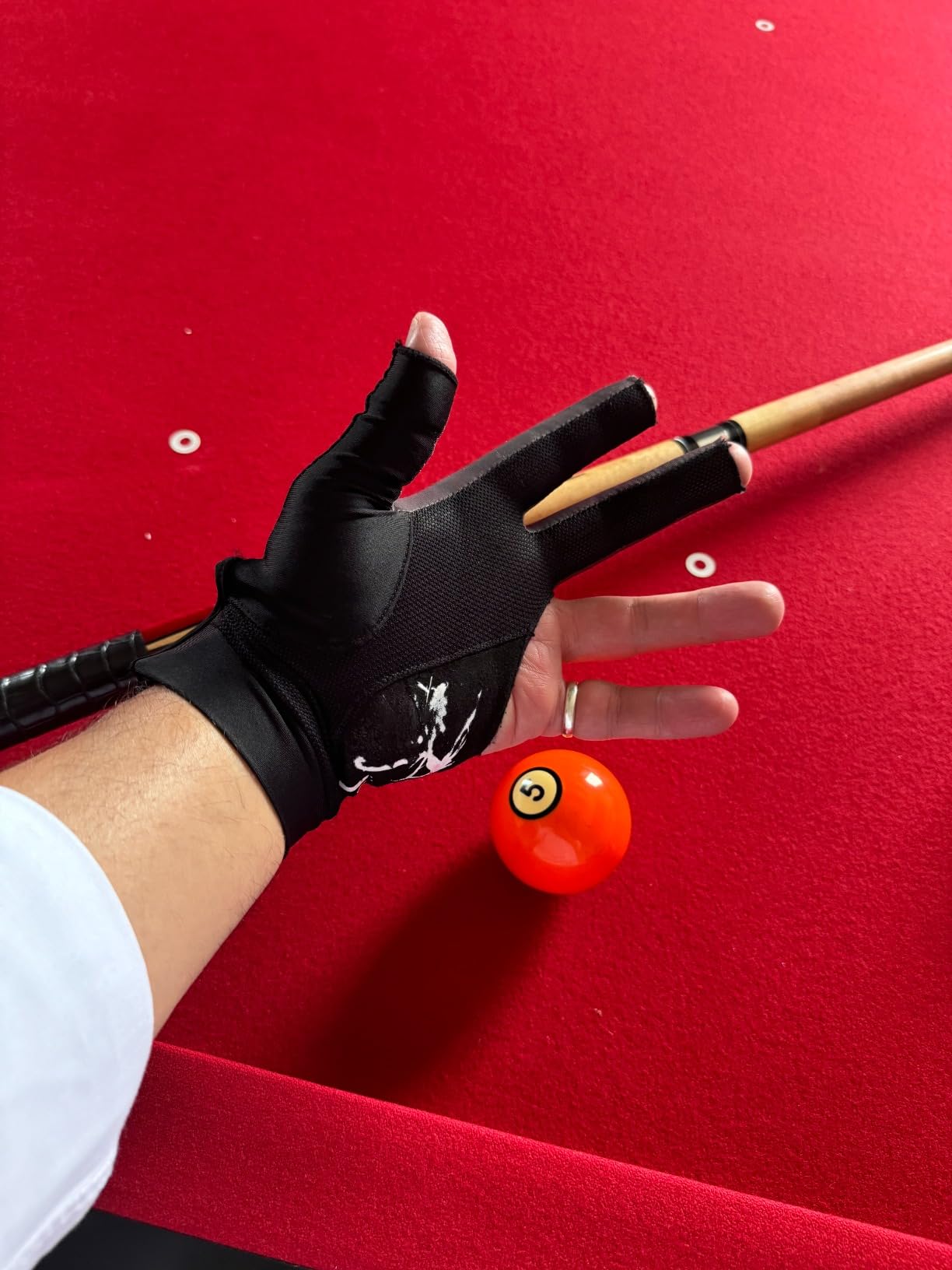 YFY Billiard Pool Gloves for Left Hand 3 Finger, Splicing Process, Snooker Cue Sport Glove Popular Sizes for Men & Women customer photo 1