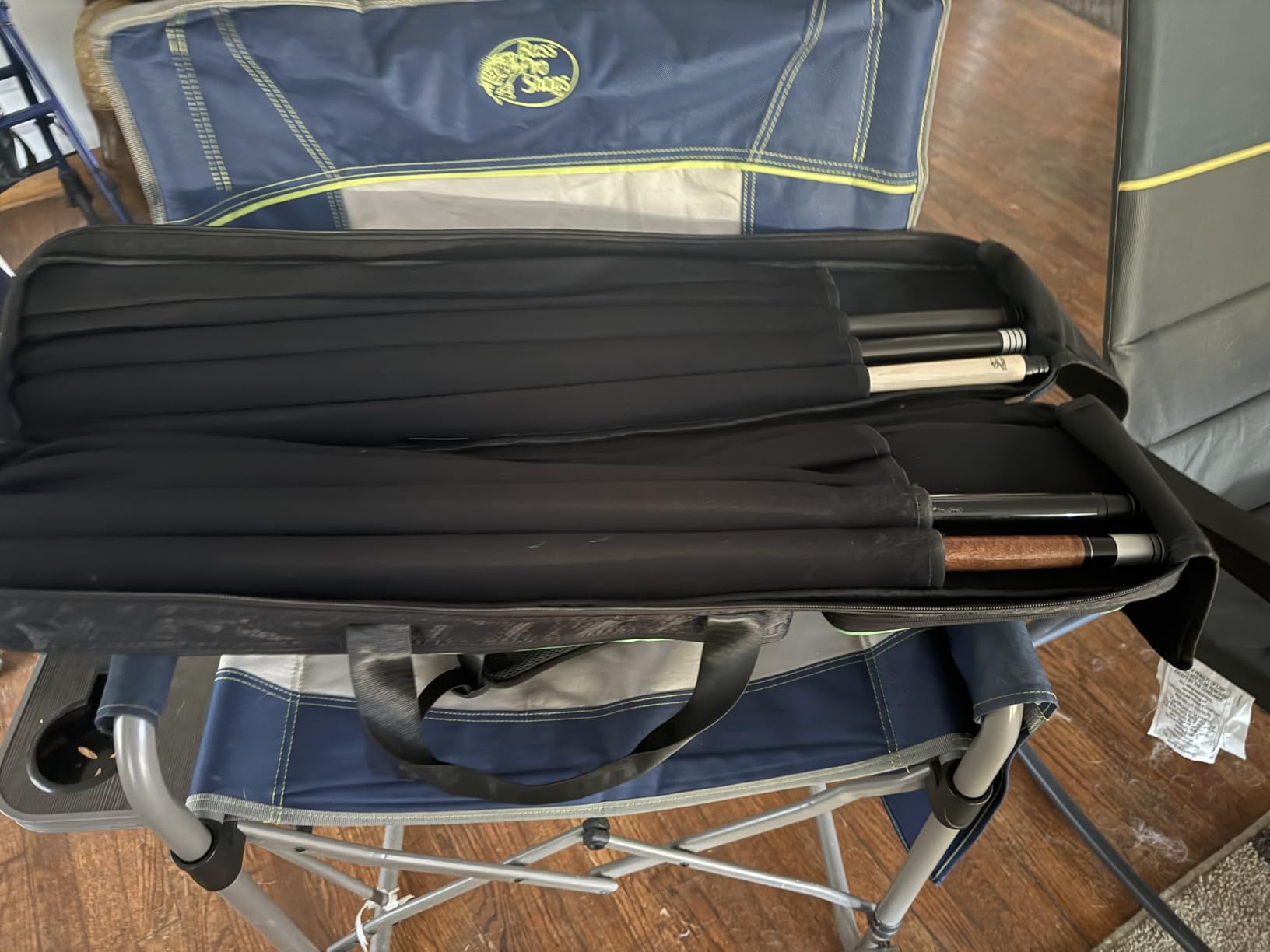 PEKREWS Pool Cue Case, Pool Stick Case 4x5 with Multiple Pockets Holds 4 Butts 5 Shafts, Soft Padded Sturdy Pool Cue Bag, Billiard Cue Backpack with Adjustable Shoulder Straps for Men and Women customer photo 2