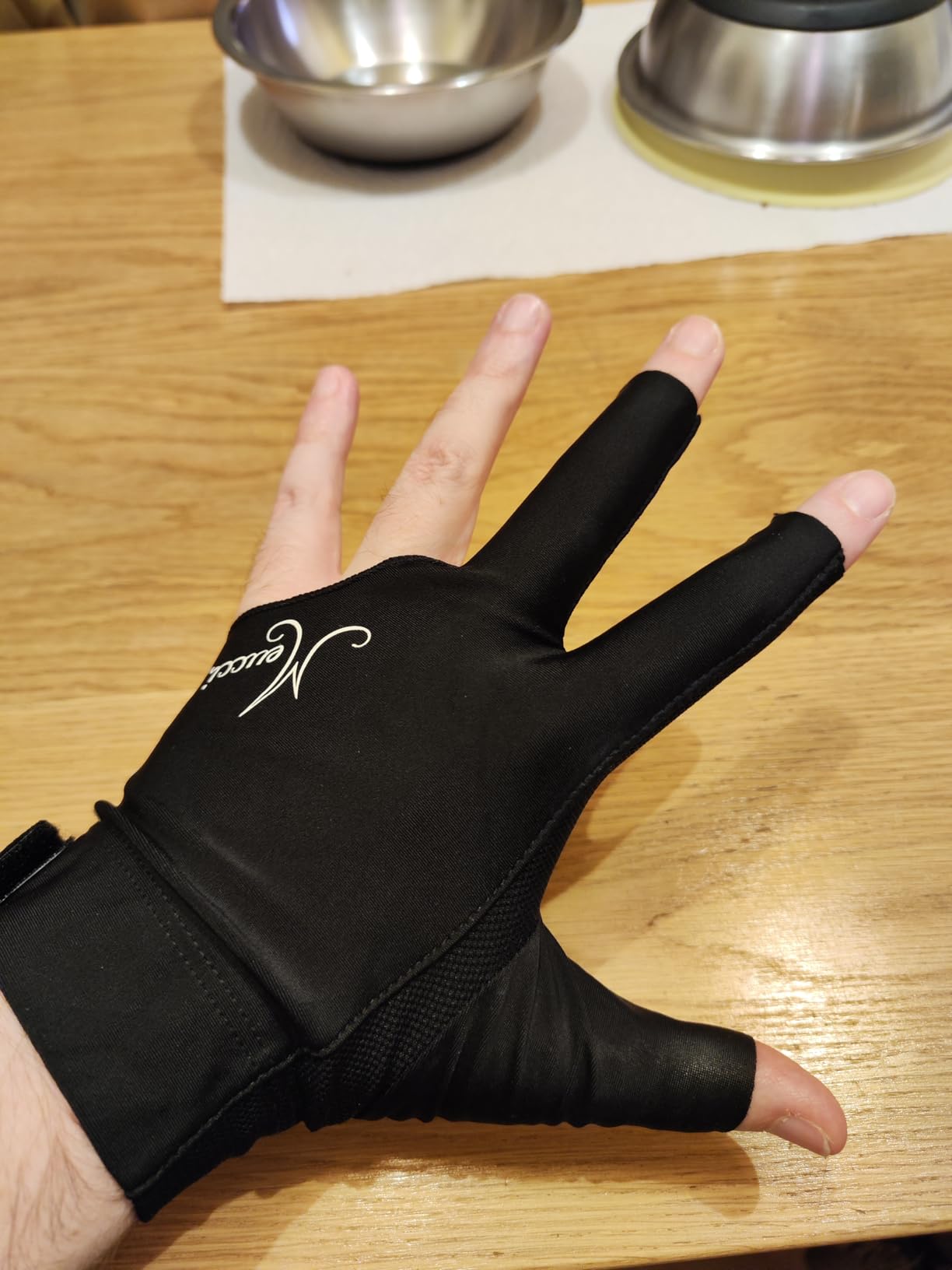 Meucci Elite Stroke Billiards Glove - Pool Glove with Anti-Slip Padding for Secure Grip and Smooth Stroke customer photo 2