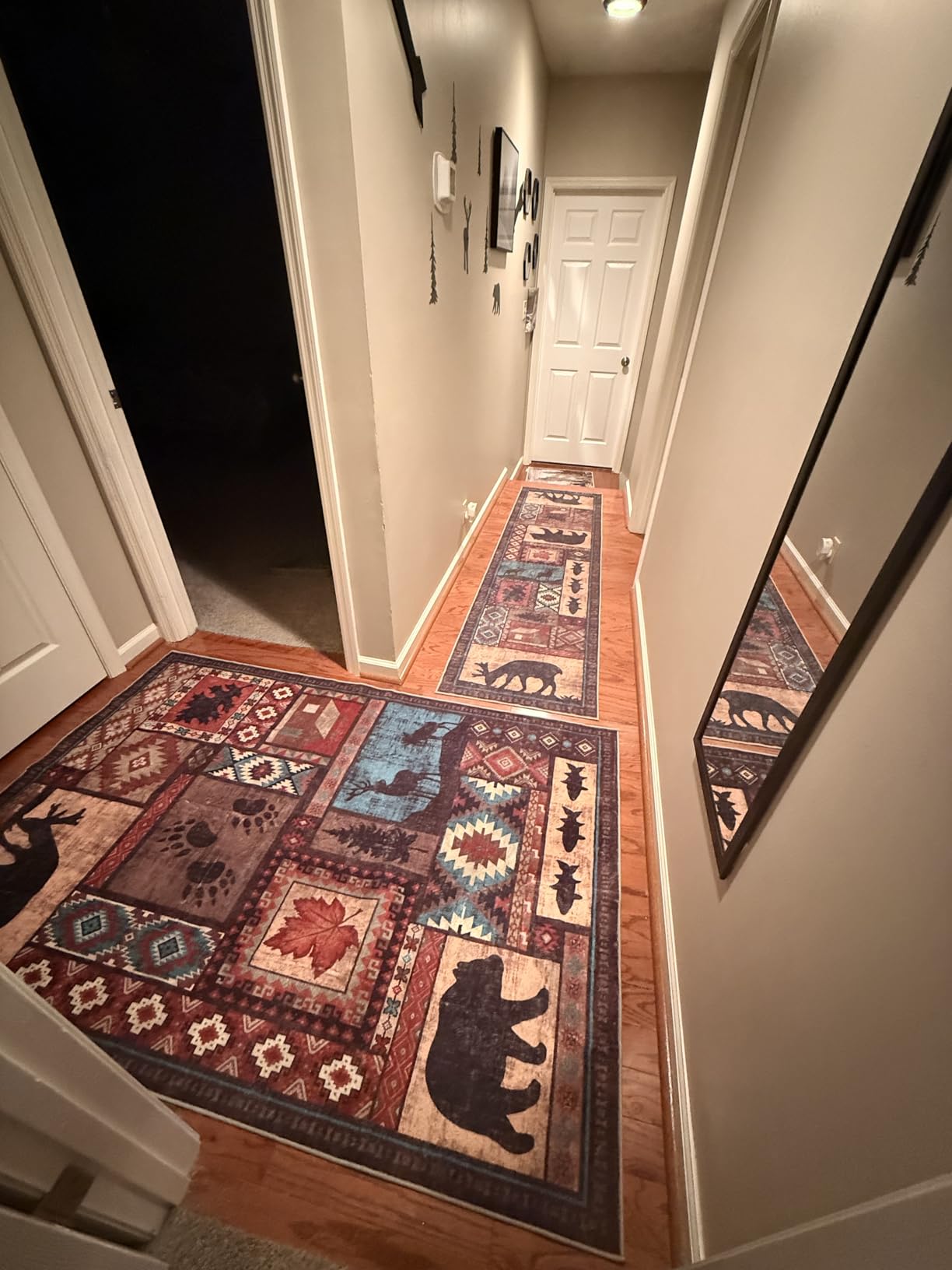 YIHOUSE Rustic Cabin Area Rug 5x7, Machine Washable Lodge Bear Rug, Non-Slip Low Pile Print Pattern Southwestern Rug for Living Room Bedroom customer photo 2