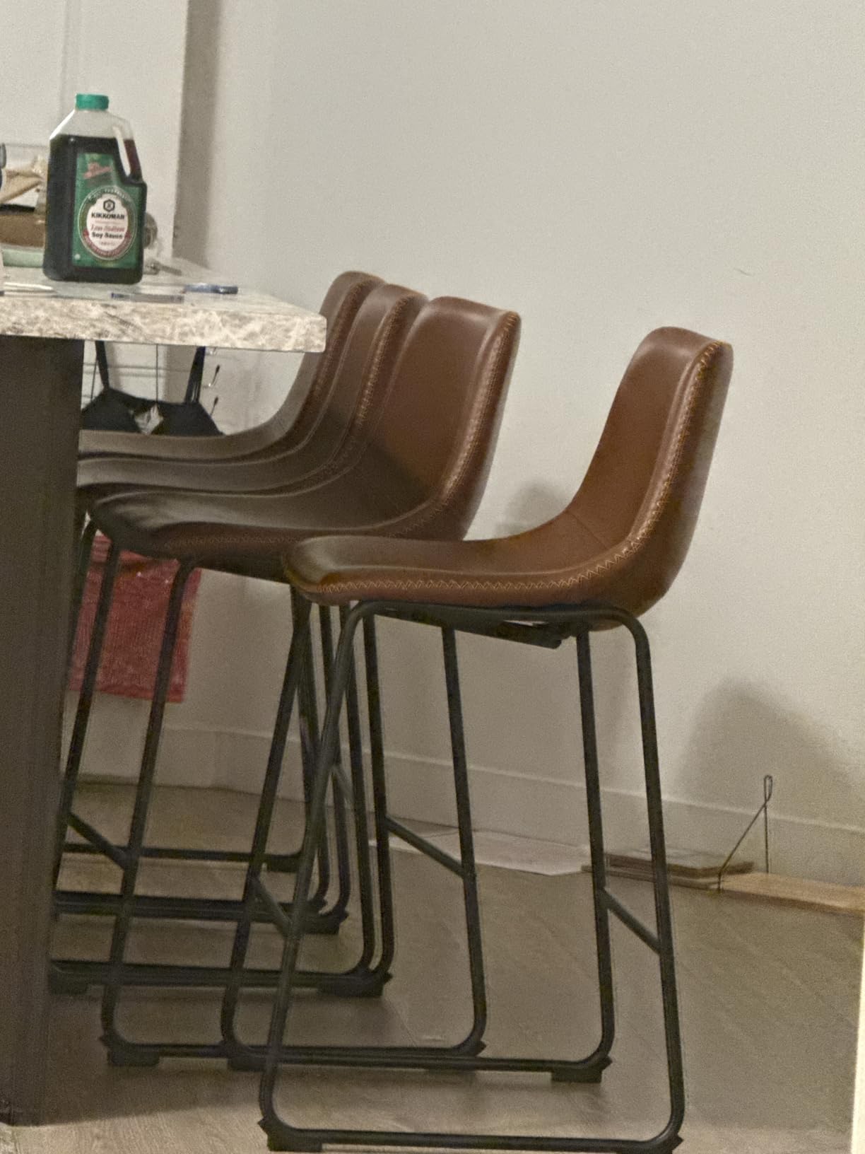 DUMOS 26 Inch Counter Height Bar Stools Set of 4, Modern Faux Leather High Barstools with Back and Metal Leg customer photo 1
