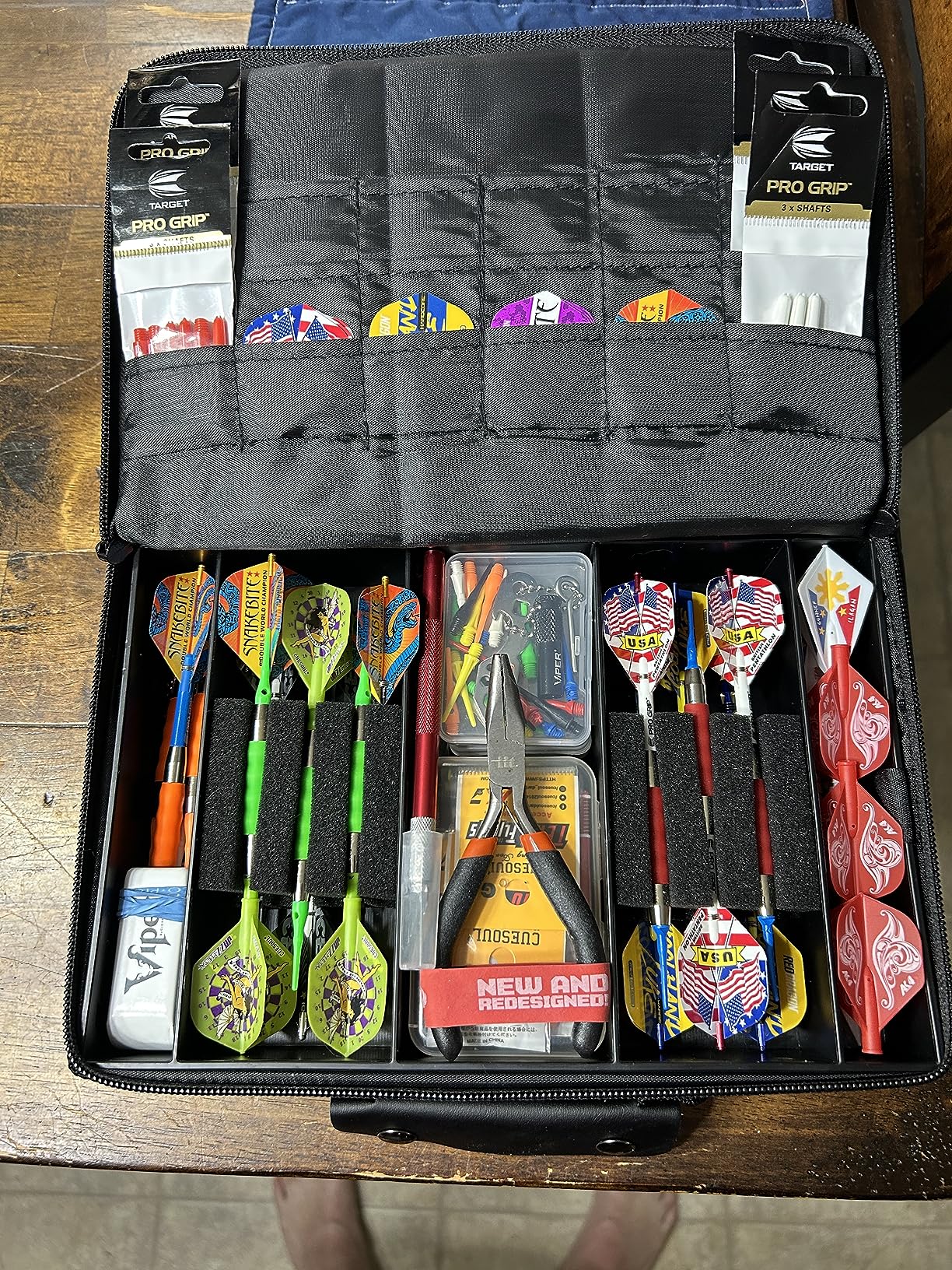 Casemaster Classic Nylon Dart Carrying Case For Steel and Soft Tip Darts, Holds 12 Darts Numerous Other Accessories via Generous Storage Pockets, Tubes and Boxes customer photo 1