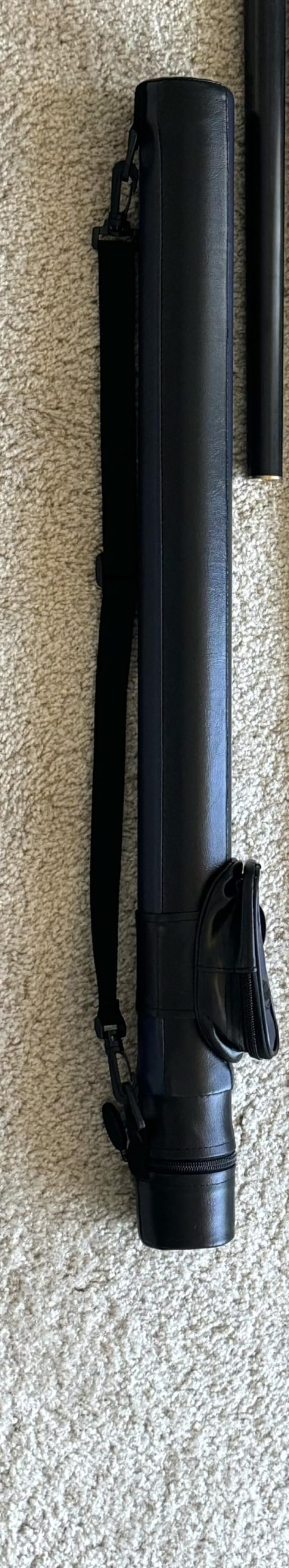 Casemaster Q-Vault Supreme Billiard/Pool Cue Hard Case, Holds 1 Complete 2-Piece Cue (1 Butt/1 Shaft) customer photo 1