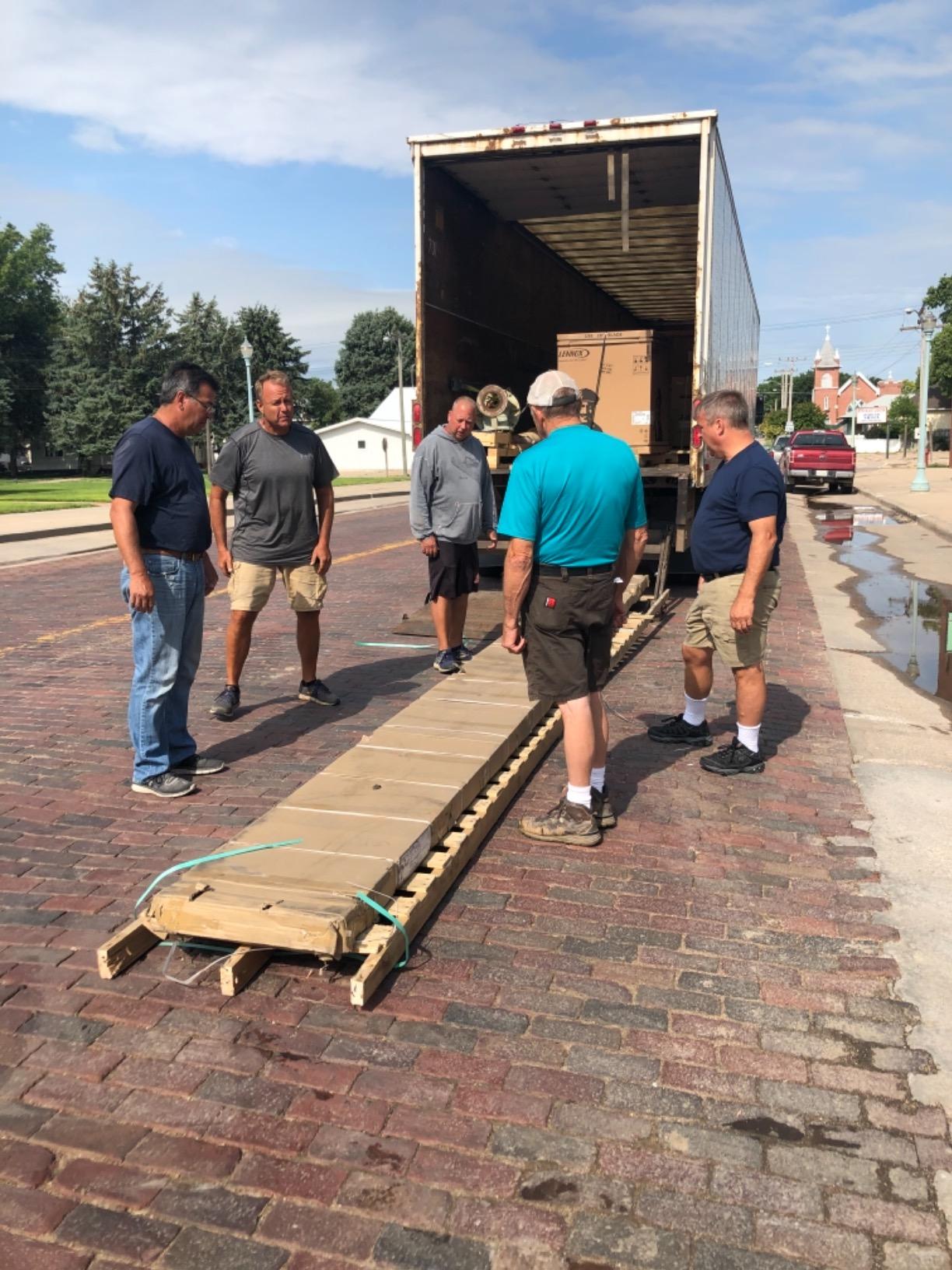 Playcraft Telluride Pro-Style Shuffleboard Table - 16' Premium Construction customer photo 2