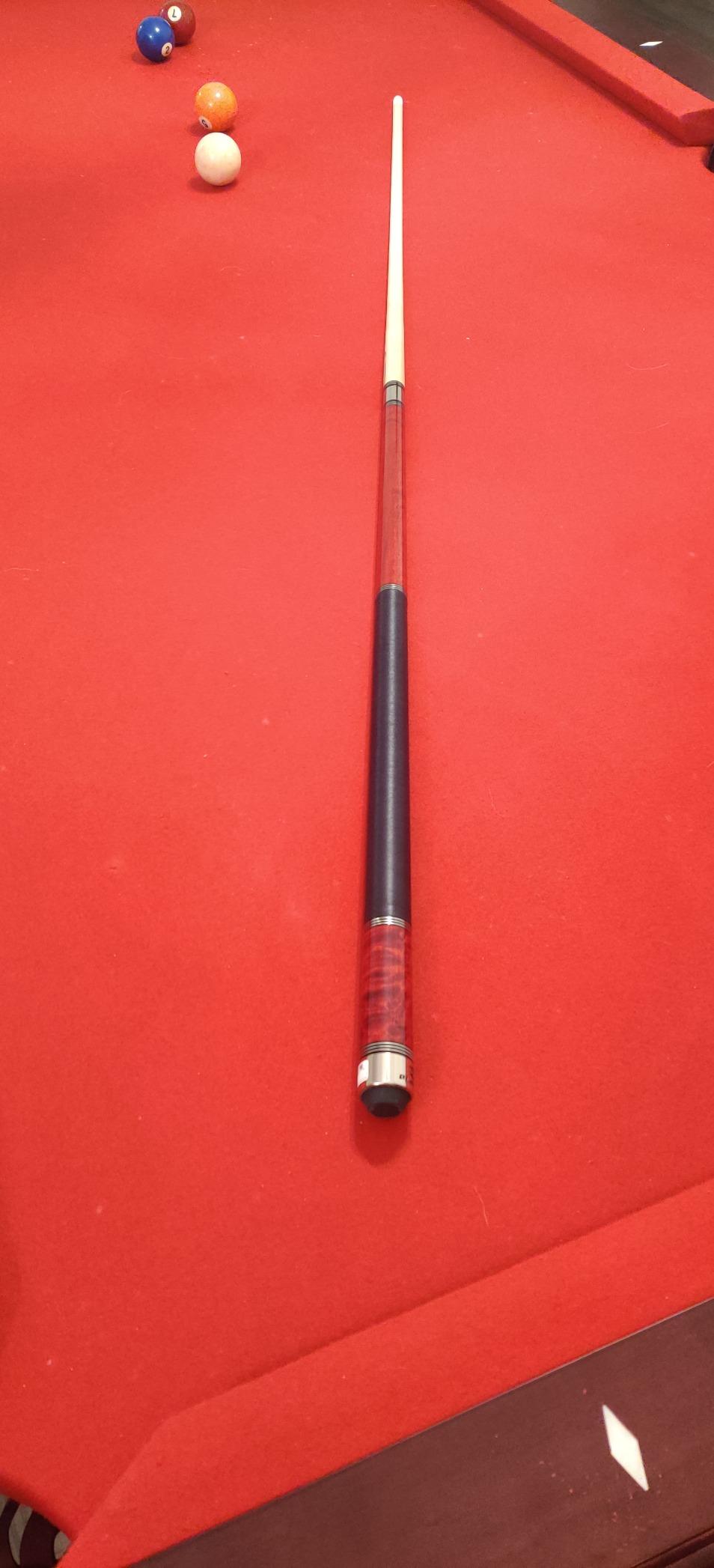 Players Classic Birds-Eye Maple with Triple Silver Rings Cue customer photo 2