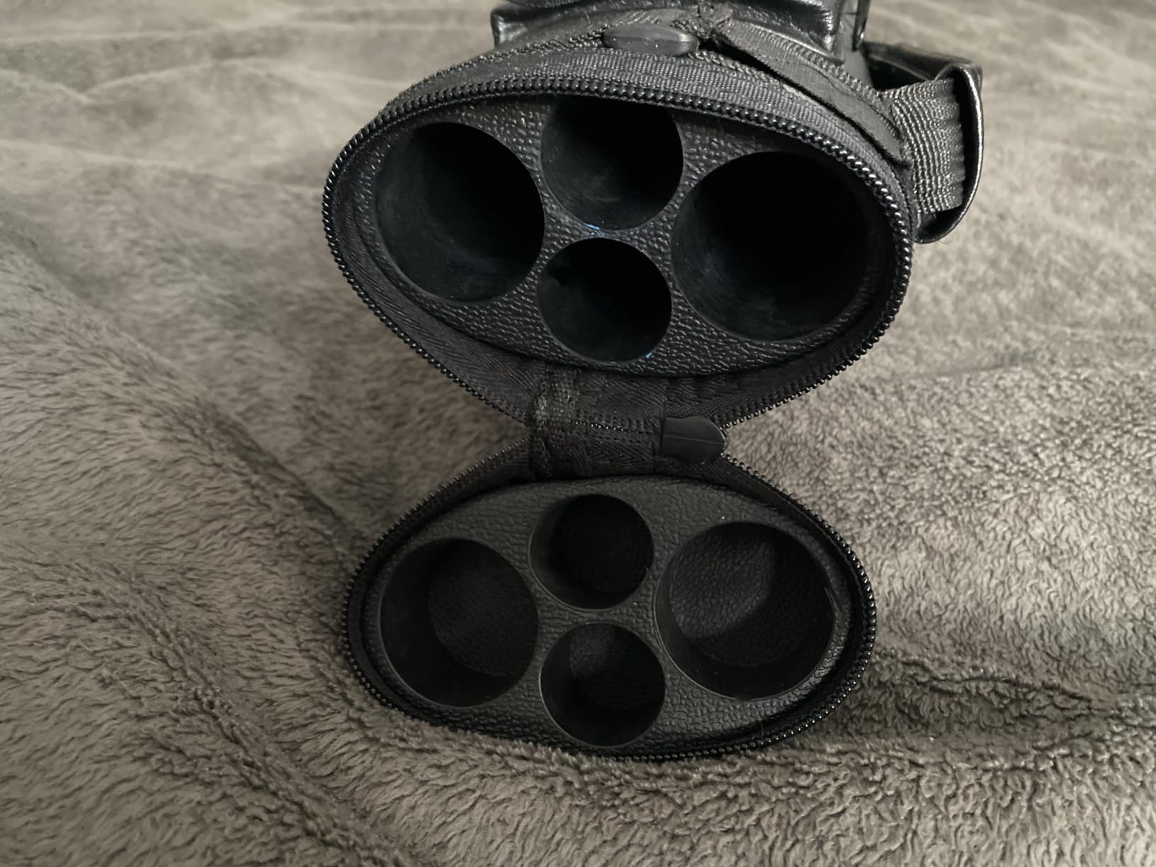 HAN'S DELTA 2x2 Hard Pool Cue Billiard Stick Carrying Case, (Several Colors Available) (Black Oval) customer photo 2