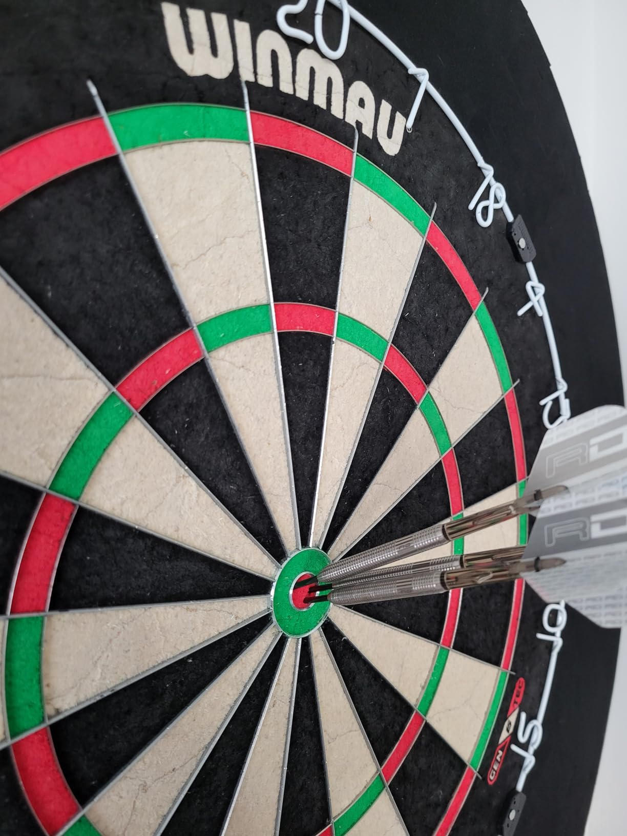 RED DRAGON Defenders 22g or 24g Tungsten Darts Set with Flights and Stems customer photo 1