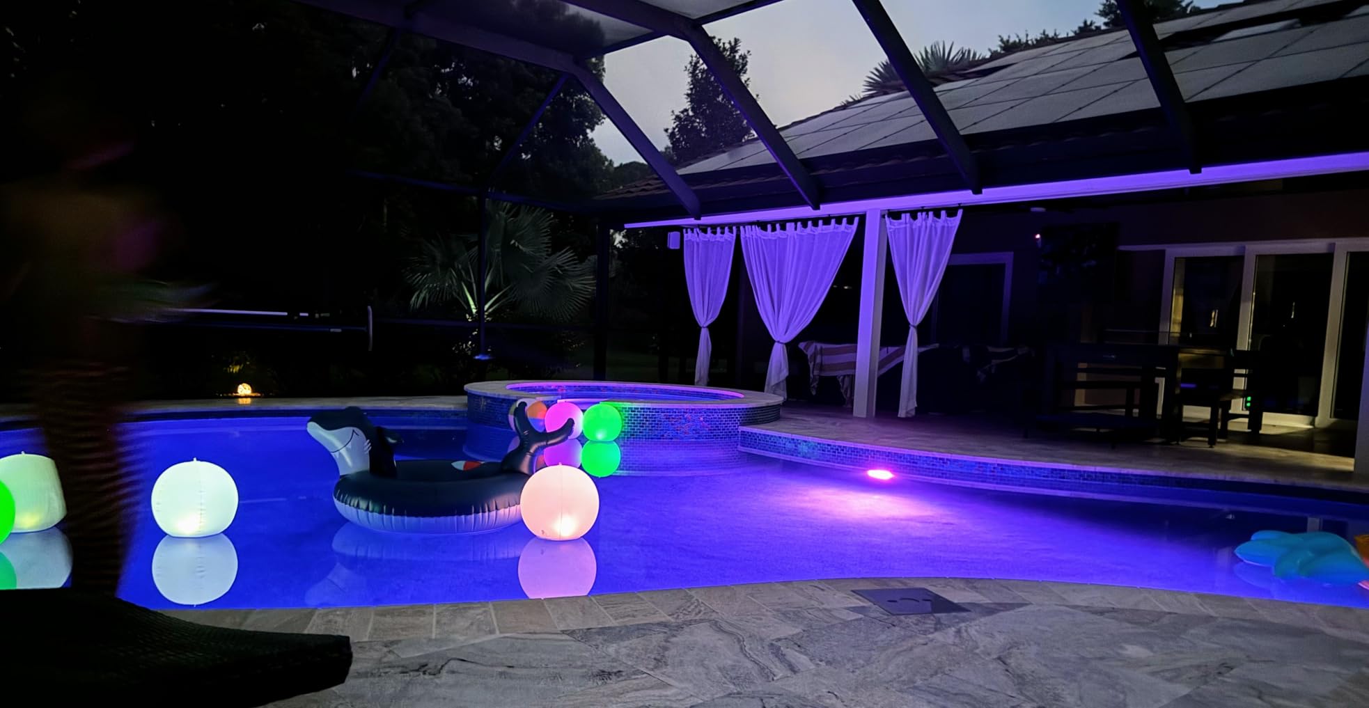 HAPIKAY Solar Floating Pool Lights, 2 Pack, 14-Inch Auto Color-Changing LED Light Balls, Inflatable Waterproof, Pool, Patio, Backyard, Pond, Event, Wedding Decors customer photo 1