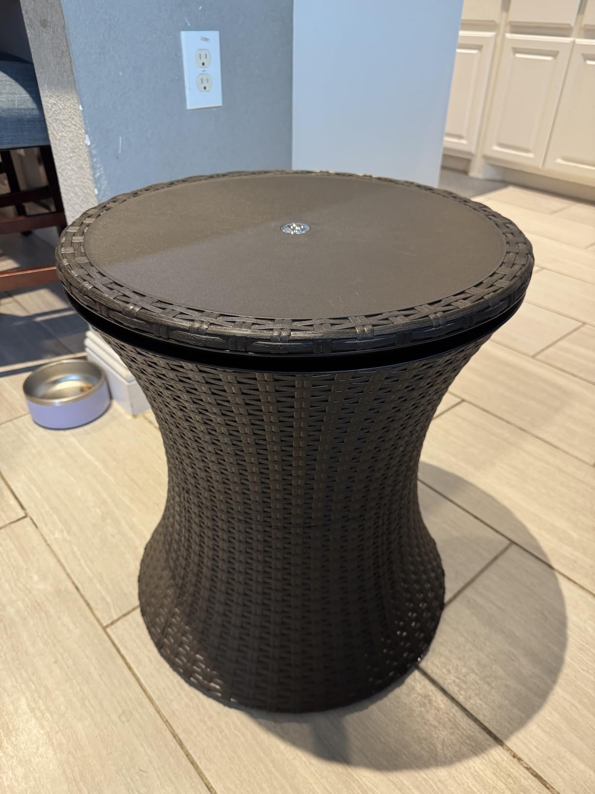 Keter Pacific Cool Bar Outdoor Patio Furniture and Hot Tub Side Table with 7.5 Gallon Beer and Wine Cooler, Dark Grey customer photo 2