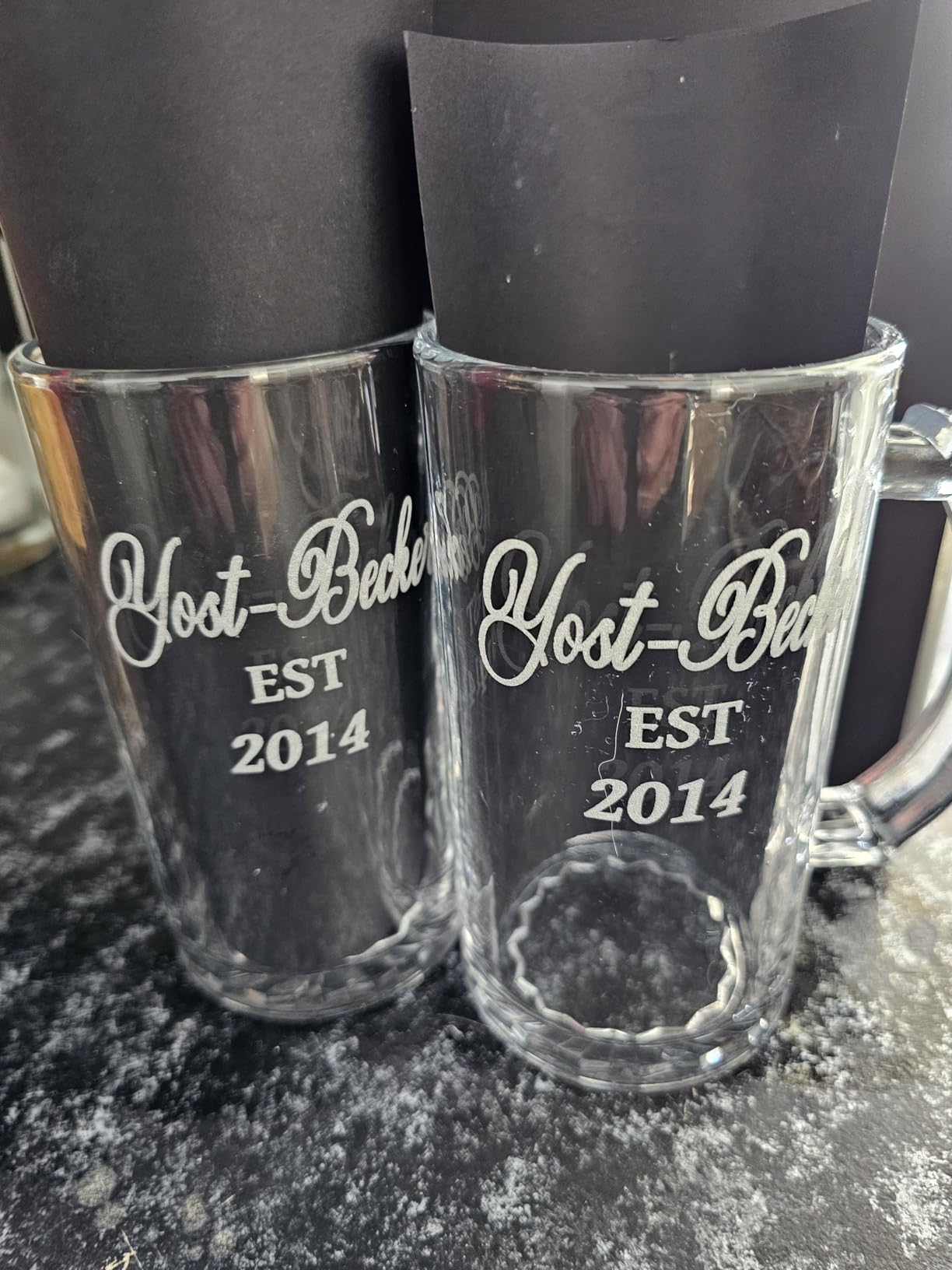 QAPPDA Beer Mugs Set, Glass Mugs With Handle 16oz, Large Beer Glasses For Freezer, Water Cups for Cold Beverages, 500ml Beer Drinking Glasses, Traditional Stein For Bar, Alcohol, Beverages, Coffee, Teas (Set of 8) customer photo 1