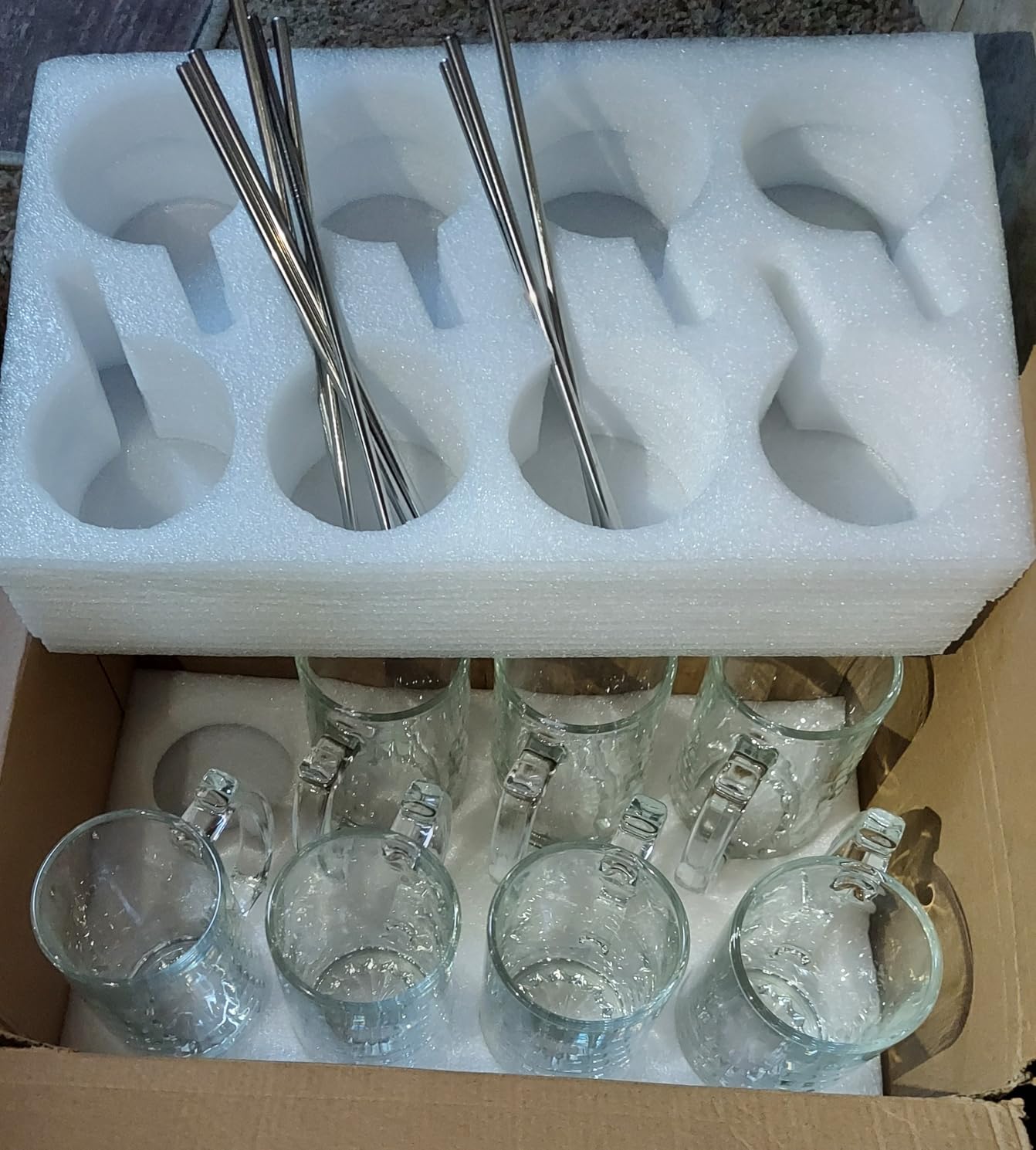 QAPPDA Beer Mugs Set, Glass Mugs With Handle 16oz, Large Beer Glasses For Freezer, Water Cups for Cold Beverages, 500ml Beer Drinking Glasses, Traditional Stein For Bar, Alcohol, Beverages, Coffee, Teas (Set of 8) customer photo 2