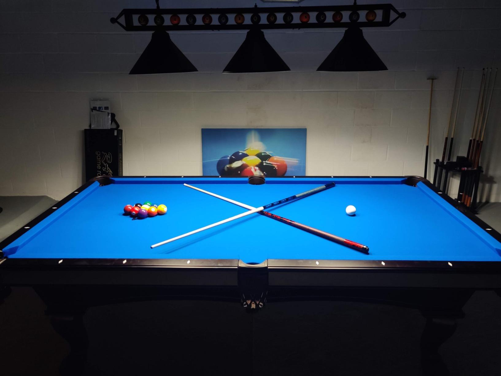 58 inch Hand-Painted Series 2-Piece Billiard Pool Cue Stick with Irish Linen Wrap customer photo 1
