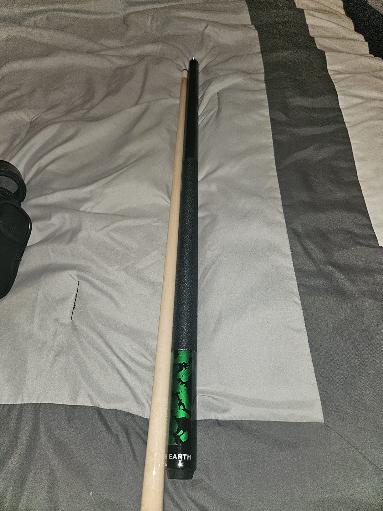 58 inch Hand-Painted Series 2-Piece Billiard Pool Cue Stick with Irish Linen Wrap customer photo 2