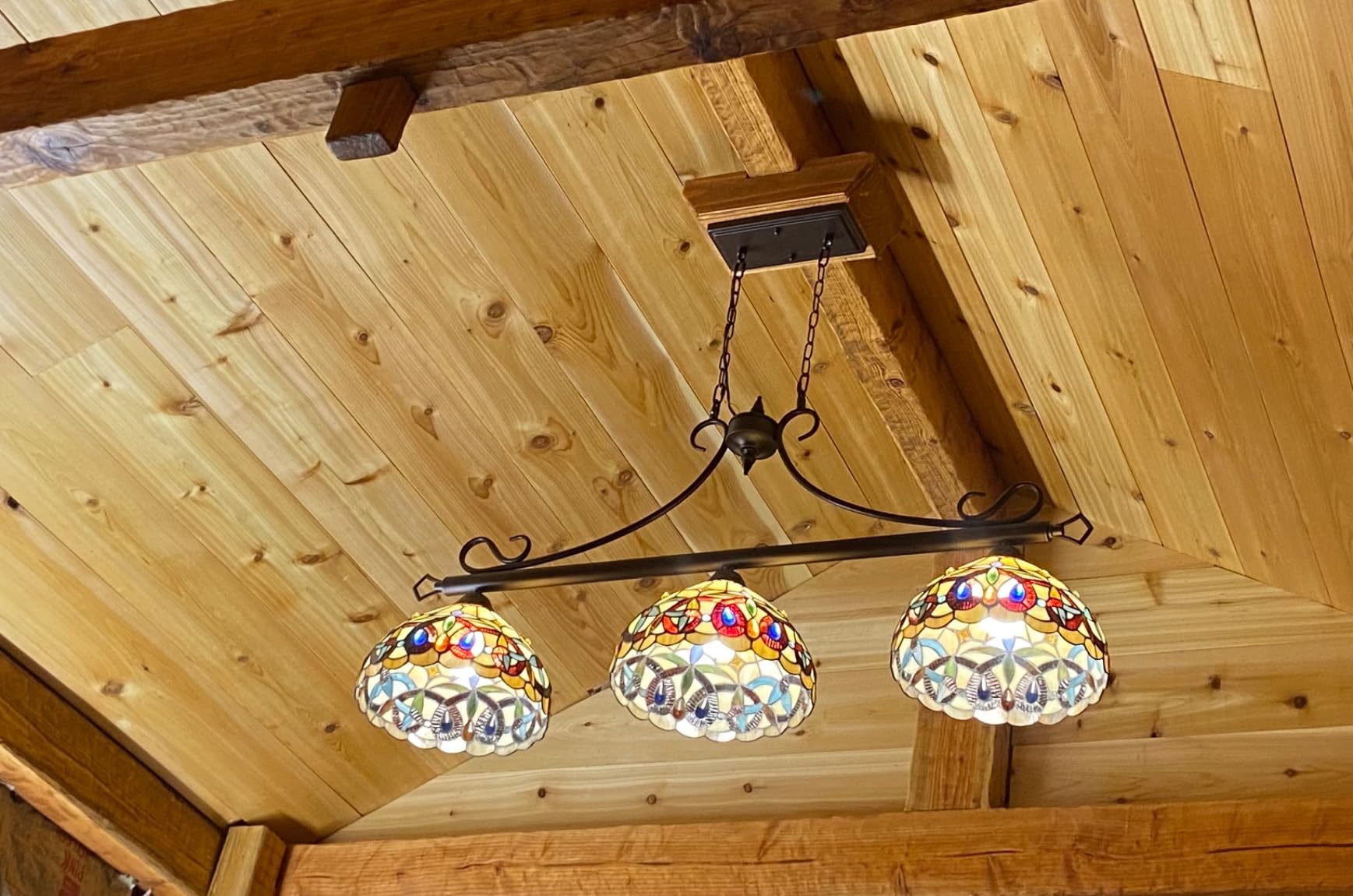Capulina Tiffany Lamp Stained Glass Pendant Light Chandelier 3-Light 12
