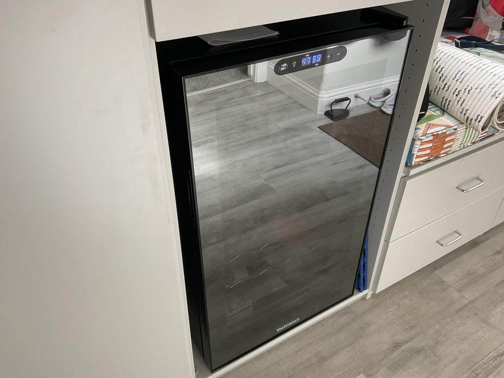 Wine Enthusiast 32-Bottle Dual Zone MAX Compressor Wine Cooler - Freestanding Mini Fridge with Digital Touchscreen customer photo 2