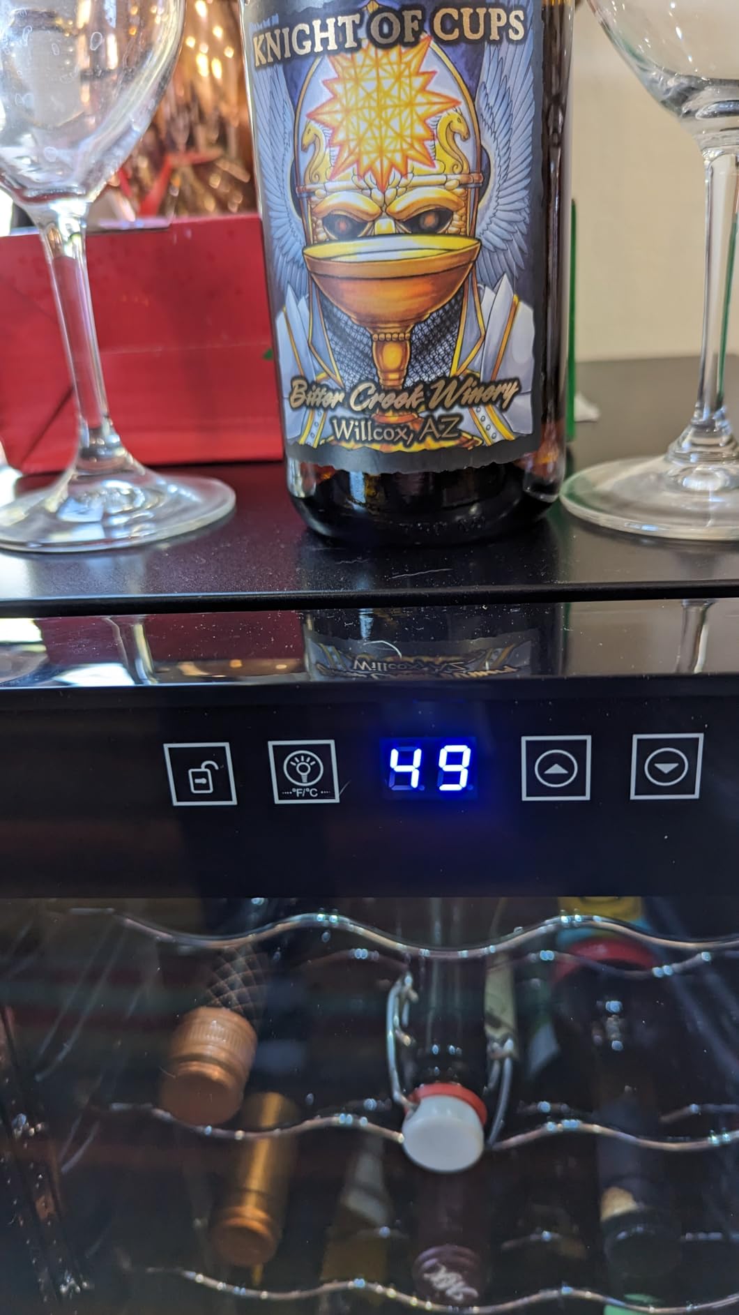 ROVSUN 18 Bottle Wine Fridge, Freestanding Compressor Wine Cooler with Digital Temperature Control customer photo 1