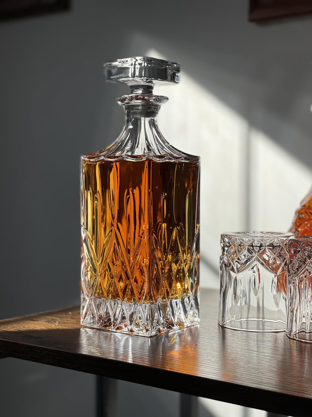Whiskey Decanter With Glass Stopper ,25 oz Liquor Decanter For Alcohol , Wine , Scotch , Brandy or Bourbon Decanter , Lead-Free Crystal Decanter customer photo 1