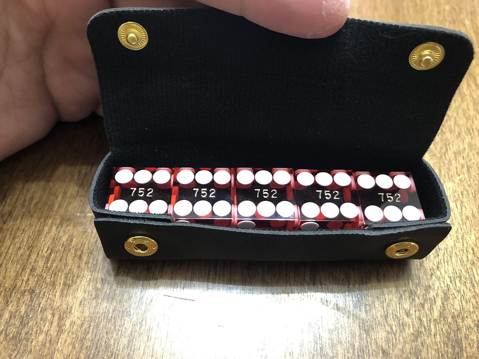 Luck Lab Grade AAA 19mm Casino Dice with Razor Edges and Matching Serial Numbers Set of 5 and Leather Dice Case (Red) customer photo 1