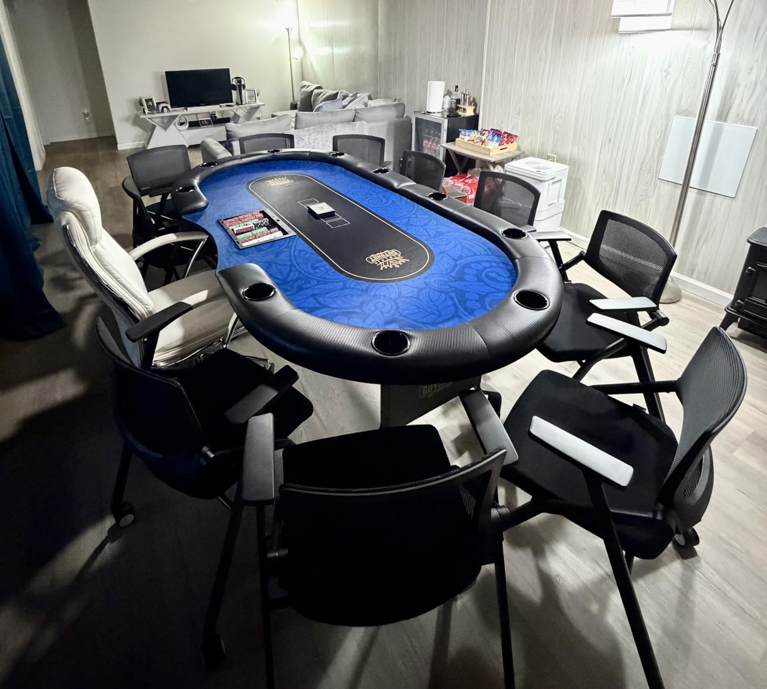 GUTSHOT Foldable Poker Table for 10 Players with Dealer Tray - Premium Soft-Padded Armrest, Individual Cup Holders - Crafted with Durable Materials, Long-Lasting Poker Table (Black) customer photo 1