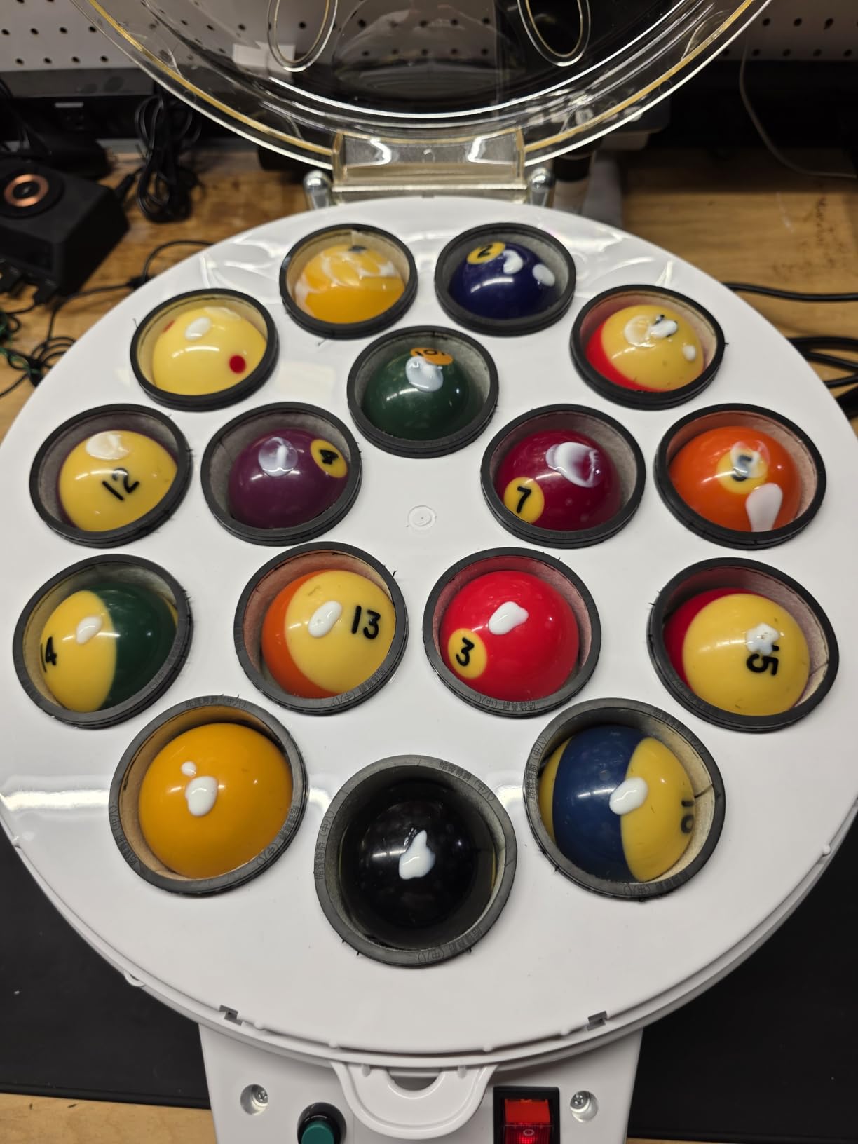 Pool Ball Cleaner,110V Automatic Billiard Ball Cleaner,Pool Ball Cleaner Machine,Electronic Pool Balls Polishing for 16 Billiard and Snooker Balls customer photo 2
