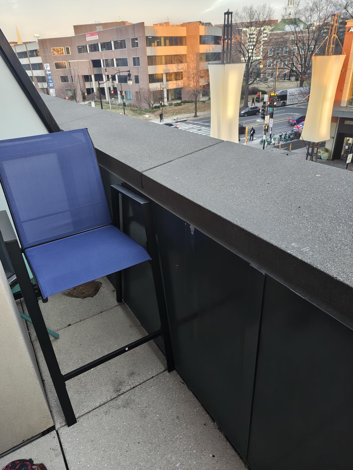 Outdoor Bar Stools Set of 2, 44'' Patio Bar Chairs with Textile High Back, Bar Height Chairs with Straight Armrest and Footrest, Blue customer photo 1
