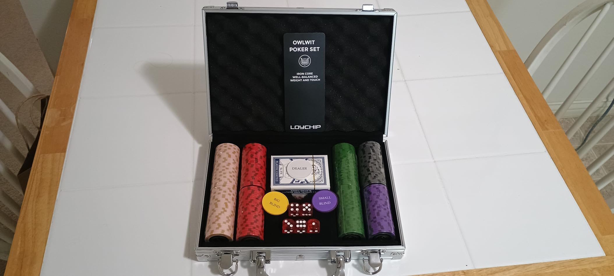 1000 Piece Clay Poker Chip Set, 14g Clay Composite Chips with Iron Core for Texas Holdem Blackjack Casino Gaming Numbered Values with Aluminum Case customer photo 1