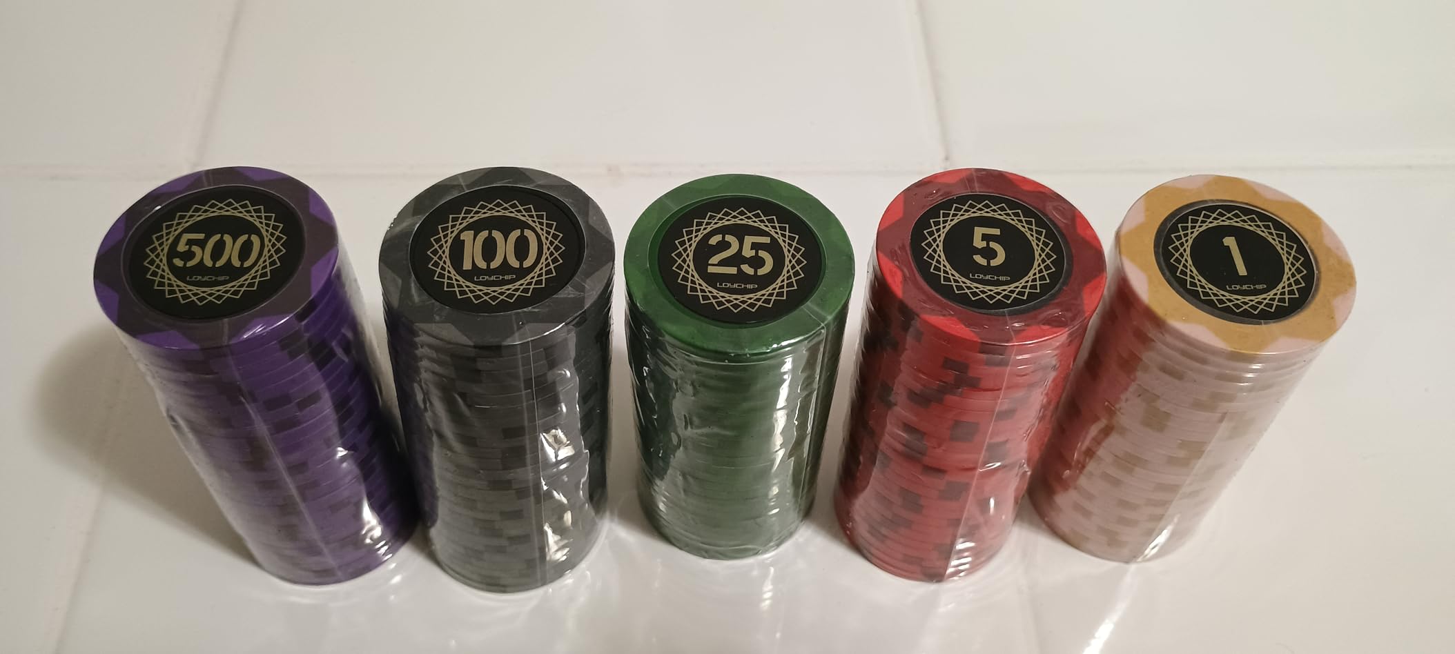 1000 Piece Clay Poker Chip Set, 14g Clay Composite Chips with Iron Core for Texas Holdem Blackjack Casino Gaming Numbered Values with Aluminum Case customer photo 2