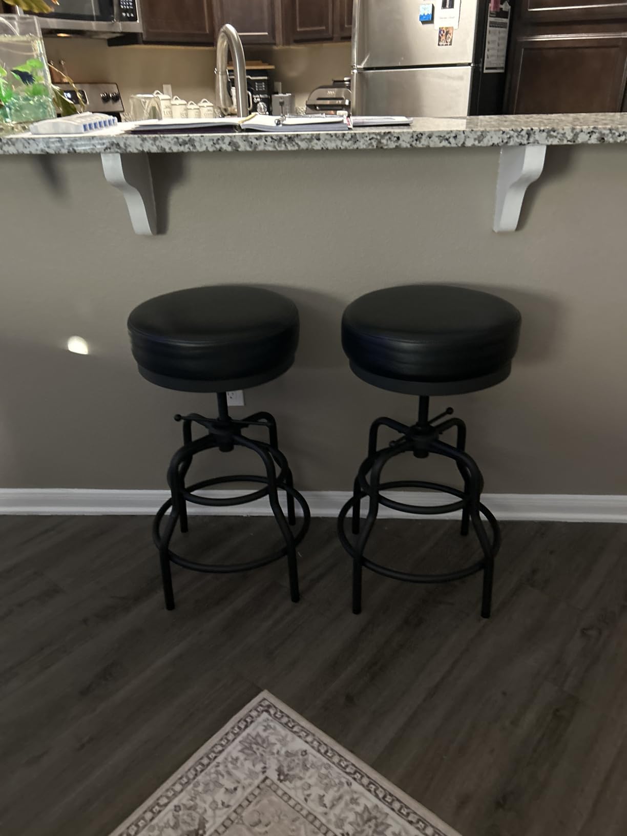 Raynesys Adjustable Height Swivel Bar Stools Set of 3, 22-29 Inch Industrial Vintage Bar Counter Height Stools with Thicken Premium Bonded Leather Seats & Updated Footrests, Easy Assembly, Brown customer photo 1