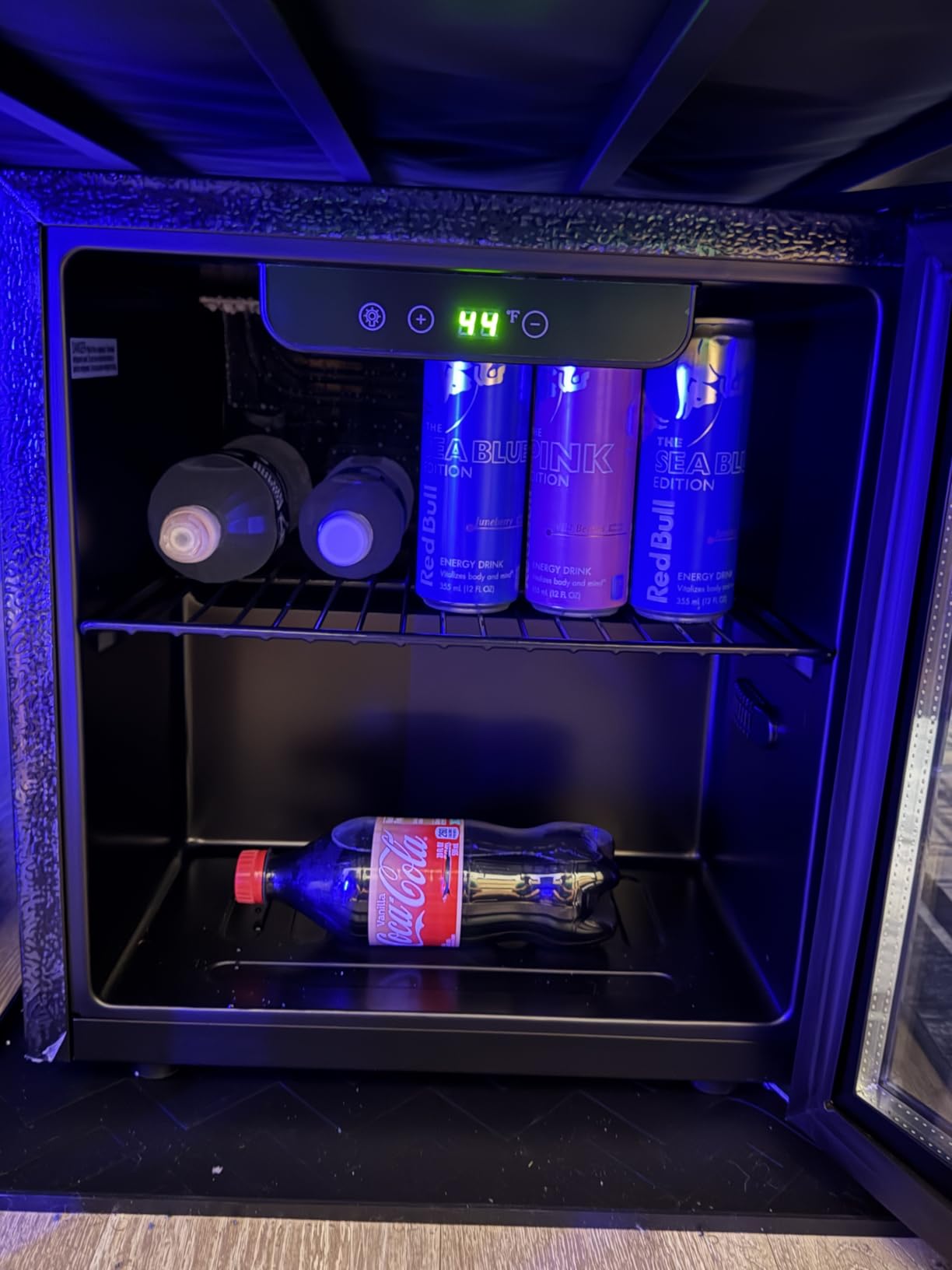 Feelfunn 24 Cans Beverage Refrigerator Cooler - Mini Fridge with Digital Temperature Control, Soda Wine Beer Drink Fridge - Small Refrigerator for Office Home Bedroom Dorm Bar, Black customer photo 1