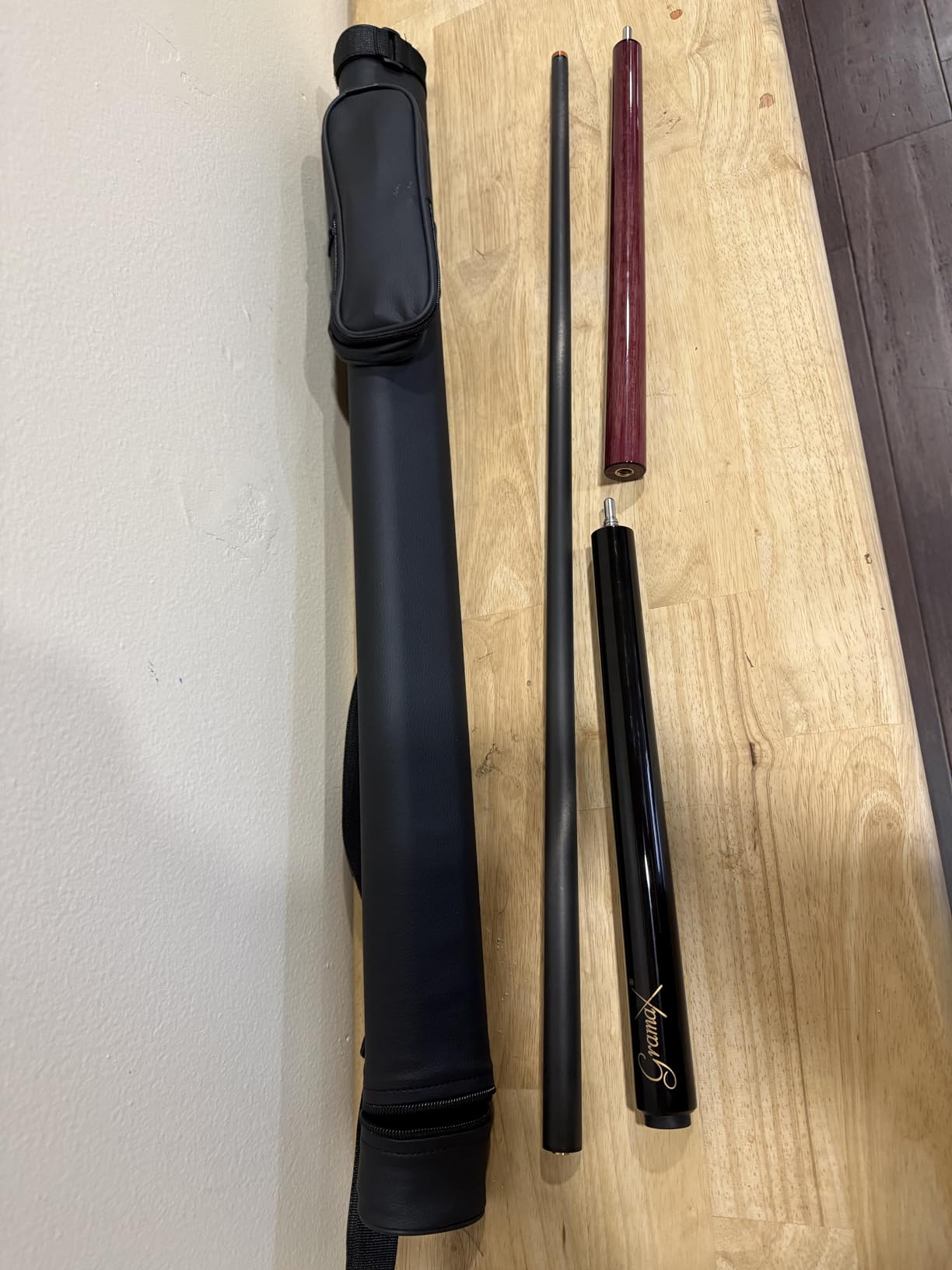 Carbon Fiber 3-Piece Jump Break Cue Stick 24-25 oz, 58 inch, 3 * 8 * 8 Joint, 13mm Phenolic Tip for Jumping or Breaking customer photo 2
