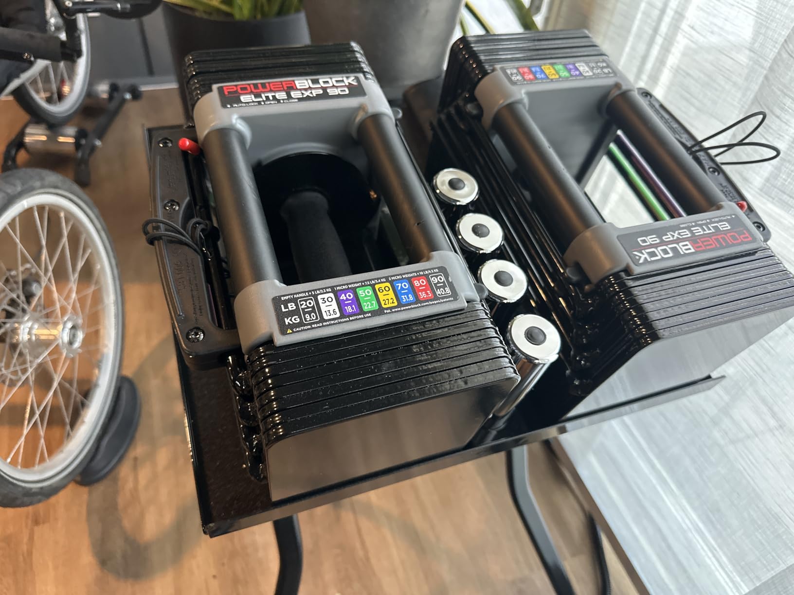 PowerBlock Elite EXP Adjustable Dumbbells, Sold in Pairs, Stage 1, 5-50 lb. | Expandable to 90 lbs per hand with Stage 2 and 3 kits which are sold separately customer photo 1