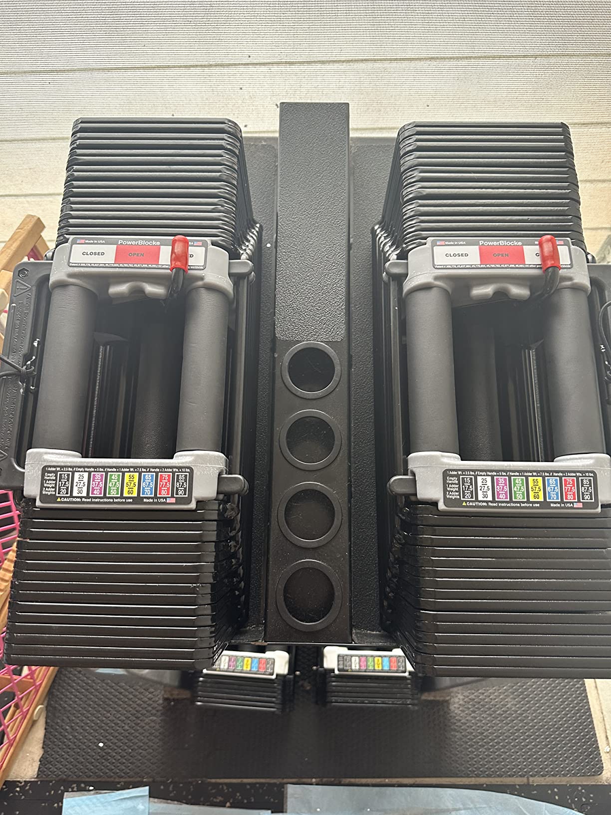 PowerBlock Elite USA 90 Pound Adjustable Dumbbells, Sold in Pairs, 5-90 lb. | Includes Stage 1, 2 & 3 expansions customer photo 1