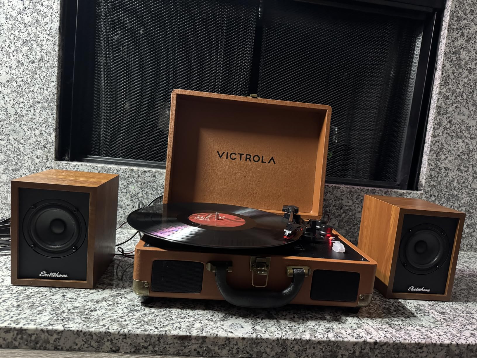 Electrohome Huntley Powered Bookshelf Speakers with Built-in Amplifier and 3