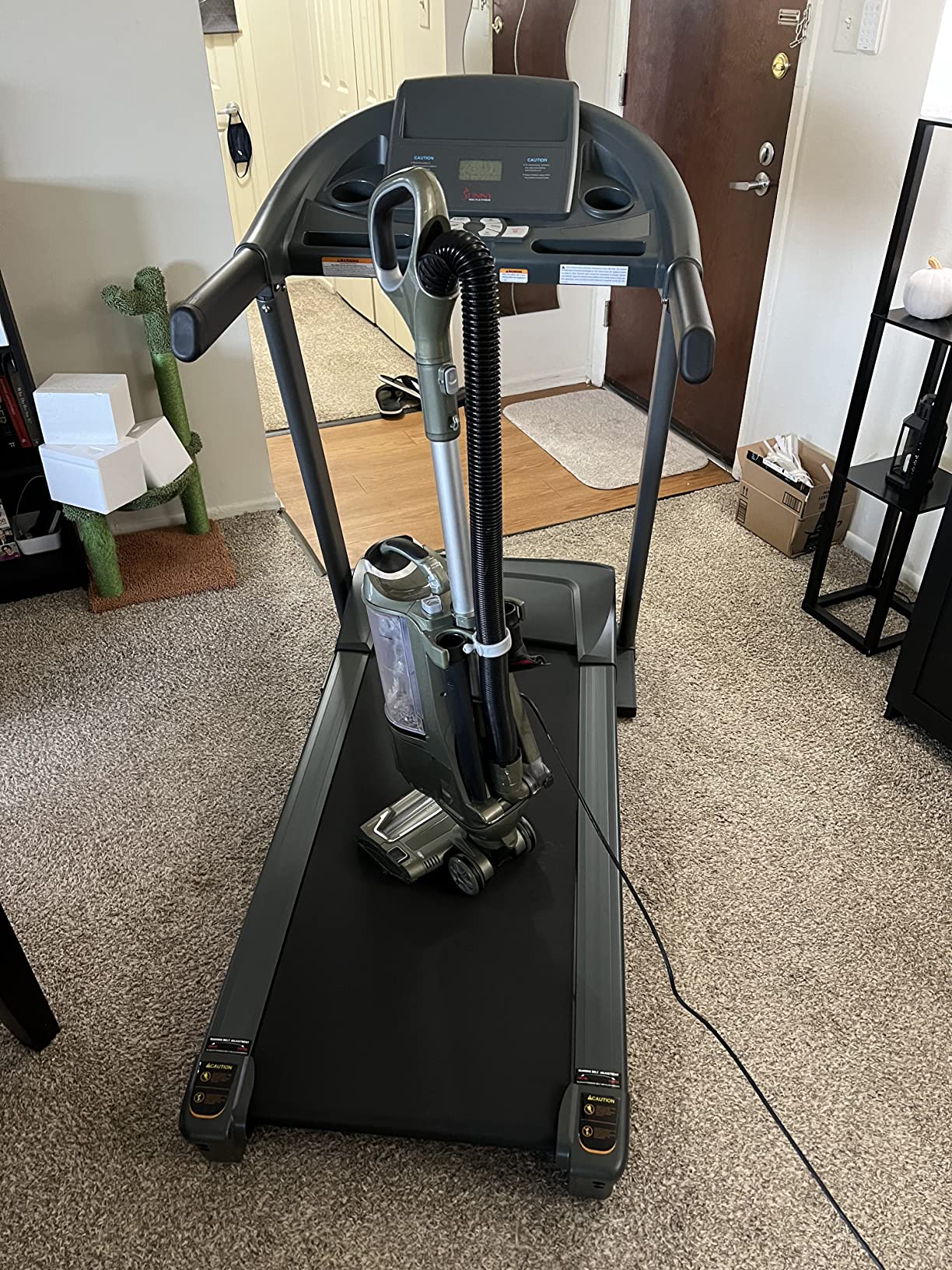 Sunny Health & Fitness Foldable Auto Incline Treadmill & 20