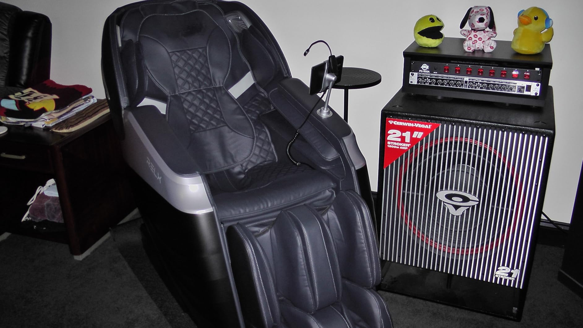 RELX Massage Chair Full Body, 20 Modes Zero Gravity SL-Track Shiatsu Massage Chair Built-in Heat System, Airbag Massage with Body Scan, Deep Yoga Stretch, Calfrest Extension and AI Control(Cream) customer photo 2