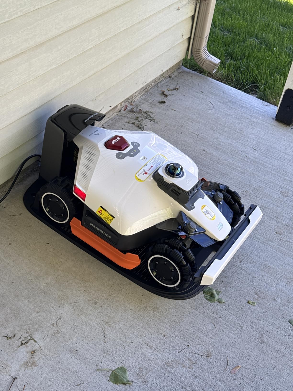 Mammotion LUBA 3 AWD 3000 Robot Lawn Mower with Cleaning Stand (Ship Separately), 360° LiDAR+NetRTK+AI Vision, AWD for 80% Slopes, 5400 sq.ft/h, Cutting Height 1.0