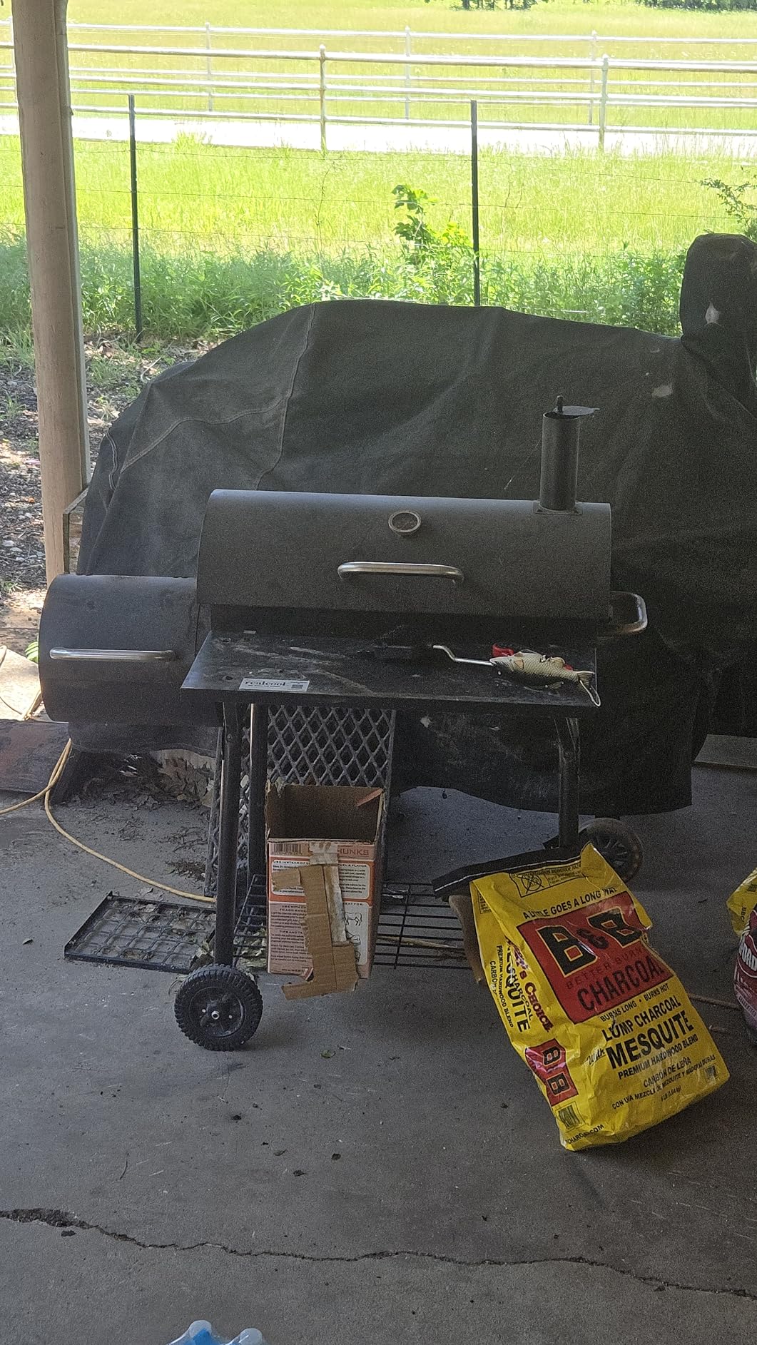 Realcook Charcoal Grill with Offset Smoker: Spacious Barrel Charcoal Grills customer photo 1