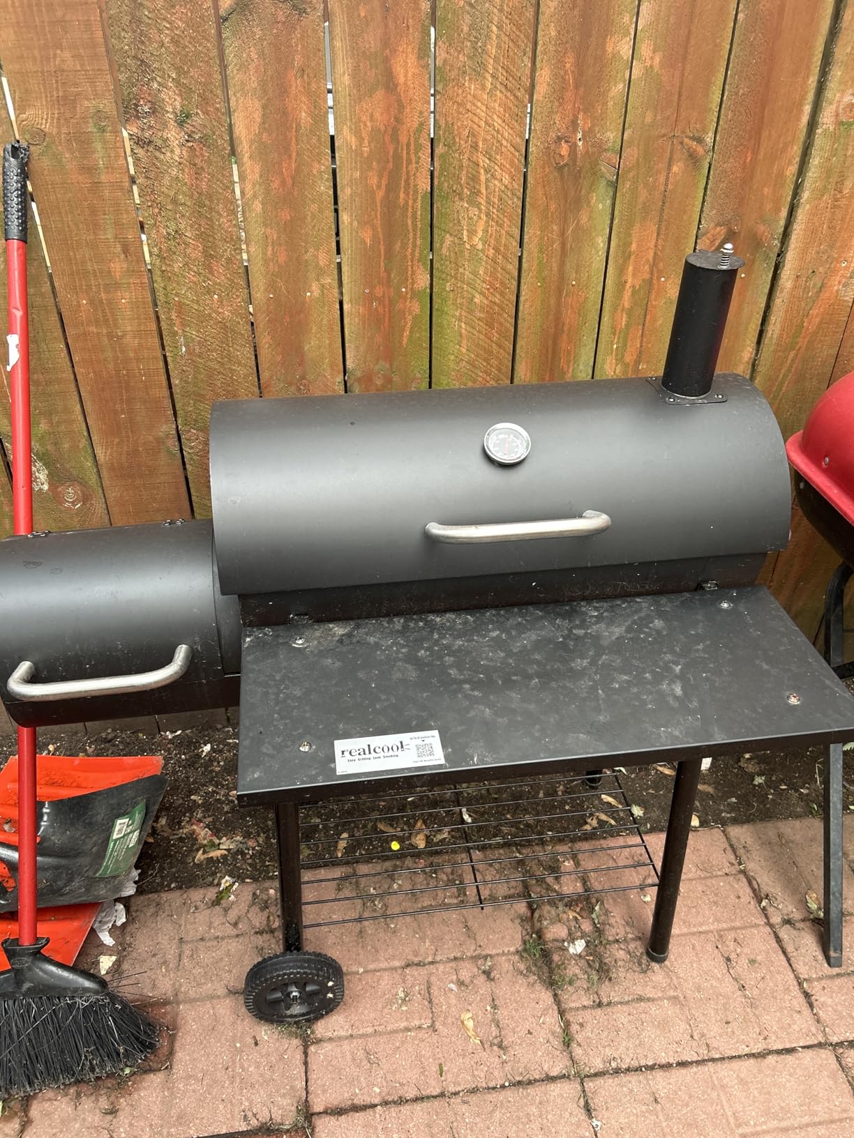Realcook Charcoal Grill with Offset Smoker: Spacious Barrel Charcoal Grills customer photo 2