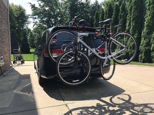 Yakima DoubleDown 4 Hitch Mount Bike Rack for Car, SUV & Truck | Fits 2 in. and 1.25 in. Receivers; Tilting Rear Mount with Anti-Sway Cradles and Folding Arms customer photo 1