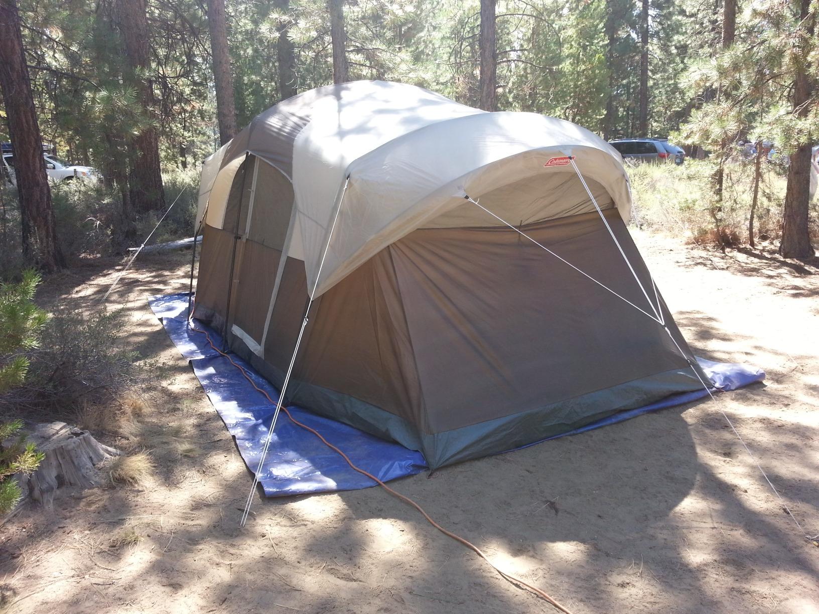 Coleman WeatherMaster Camping Tent with Rainfly & Room Divider, Spacious Weatherproof Family Tent with Carry Bag customer photo 2