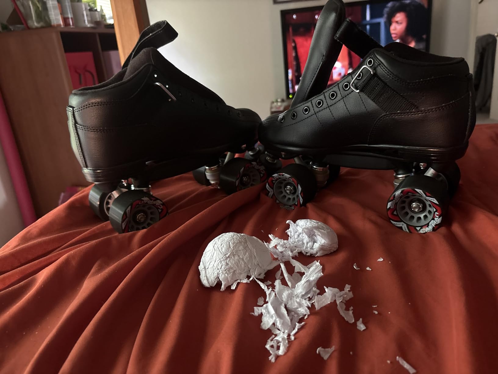 Riedell R3 Roller Skates for Men and Women - Ultra-Durable Indoor Quad Skate with Sonar Cayman Wheels, Nylon Plate, and Precision Fit, Roller Skates customer photo 2