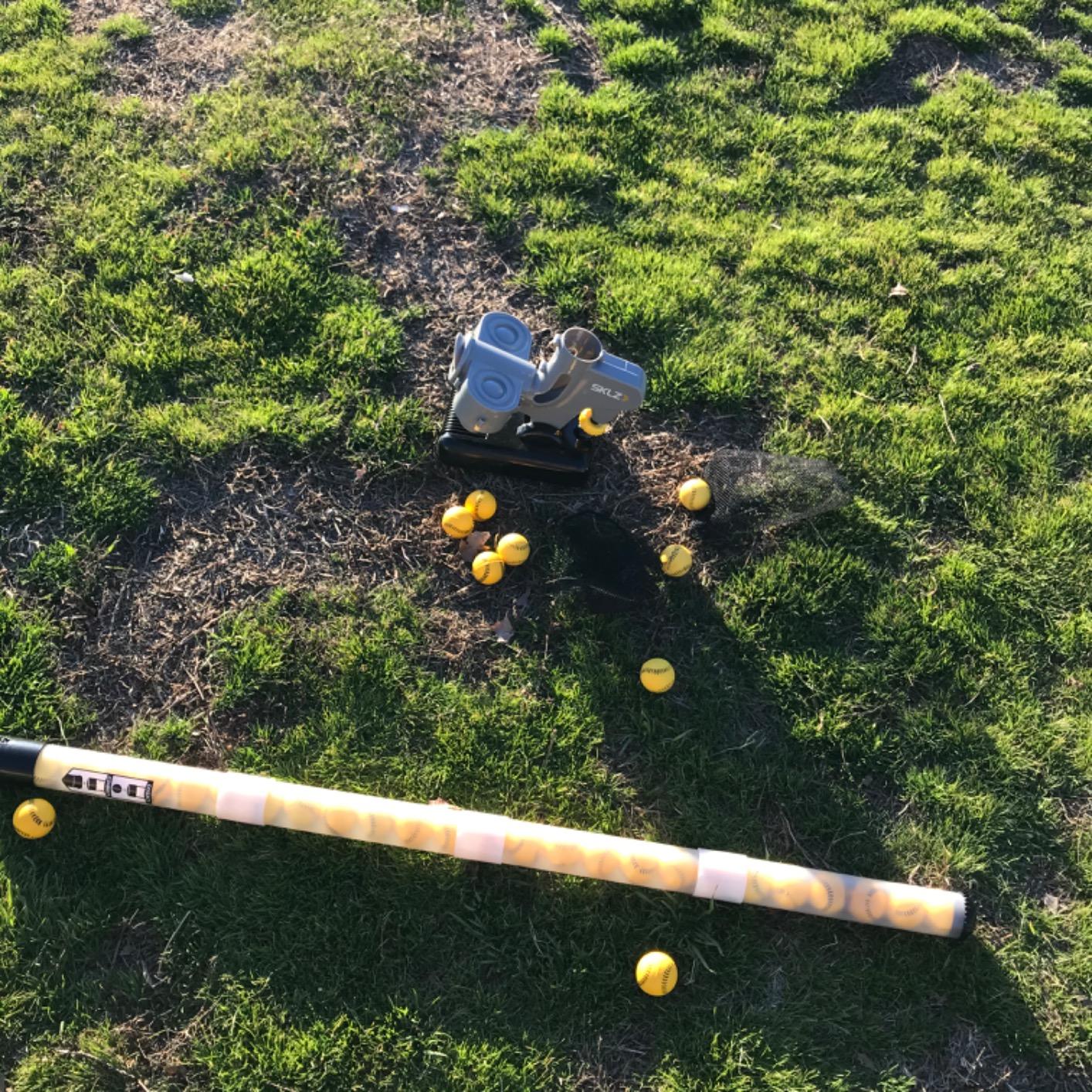 SKLZ Pitching Machine | Improve Your Swing | Ideal for Baseball & Softball Drills | Develops Hitting Power and Fielding Skills | Portable & Easy to Use customer photo 1