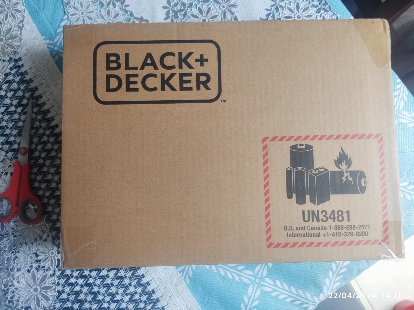 BLACK+DECKER 20V MAX* POWERCONNECT Cordless Drill Driver Kit with Drill Bit Set and Sockets, 100 pc. Tool Kit for Home, Battery and Charger Included (BDC120VA100) customer photo 1