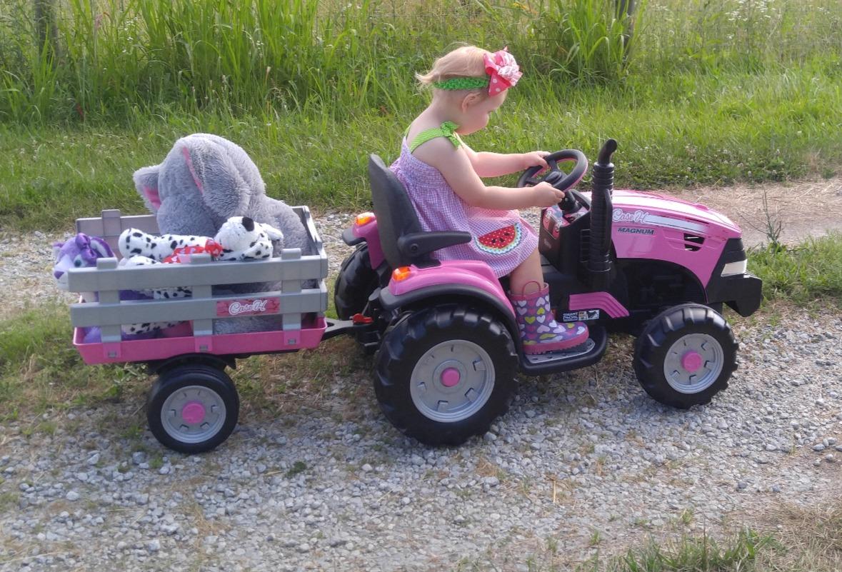 Peg Perego Case IH Magnum Tractor and Trailer Extra-Large 12 Volt Ride on, Pink. Durable Design for Kids Ages 3-7 customer photo 2